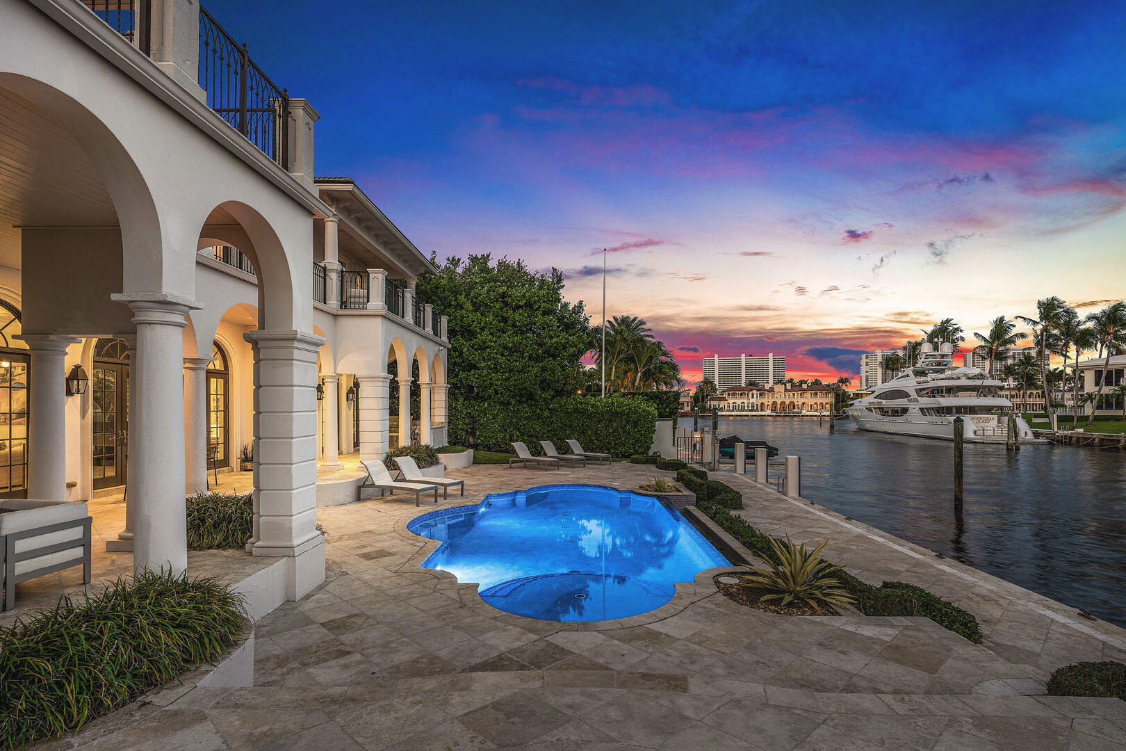 450 S Maya Palm, Boca Raton FL 33432