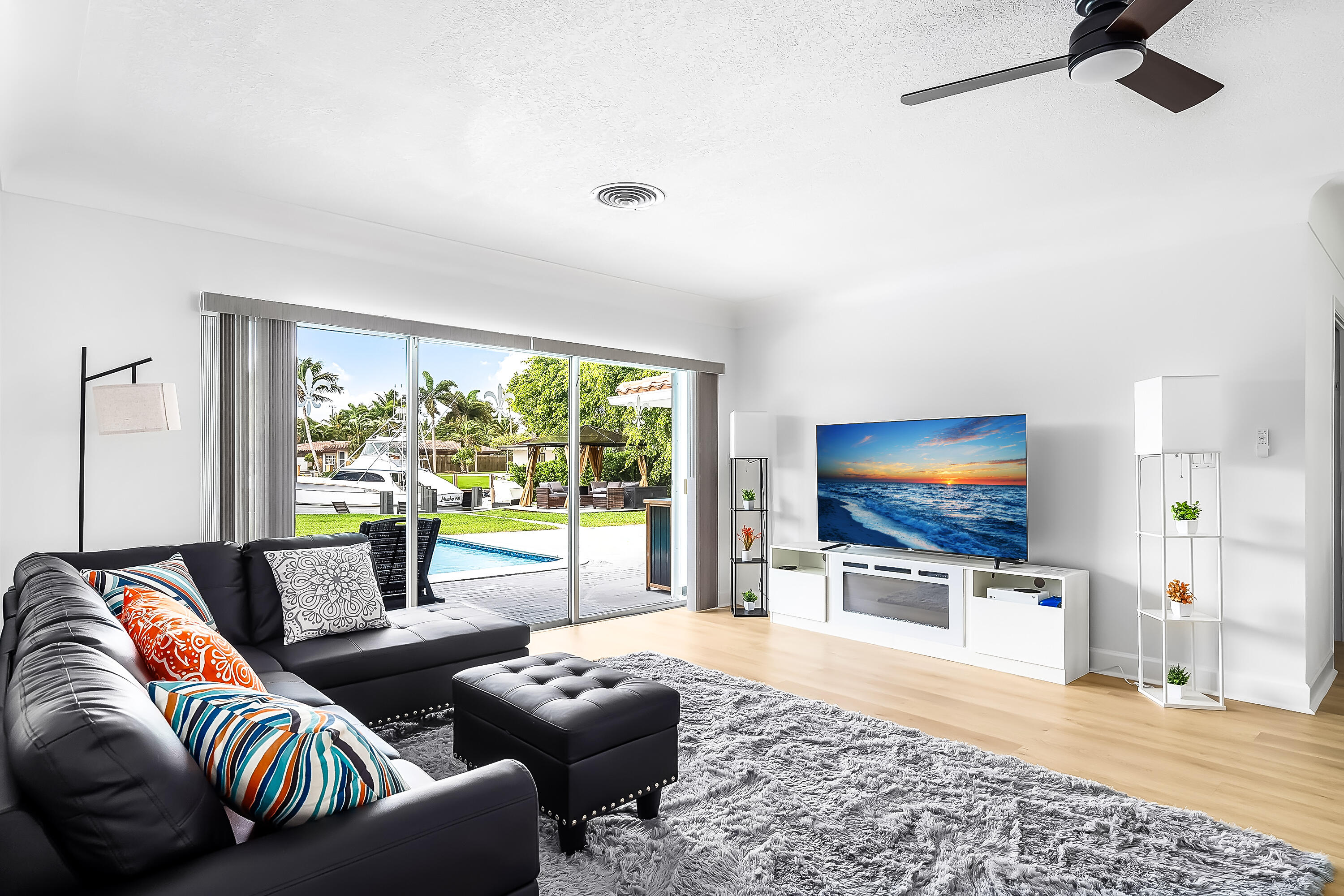 1250 SE 10th, Deerfield Beach FL 33441