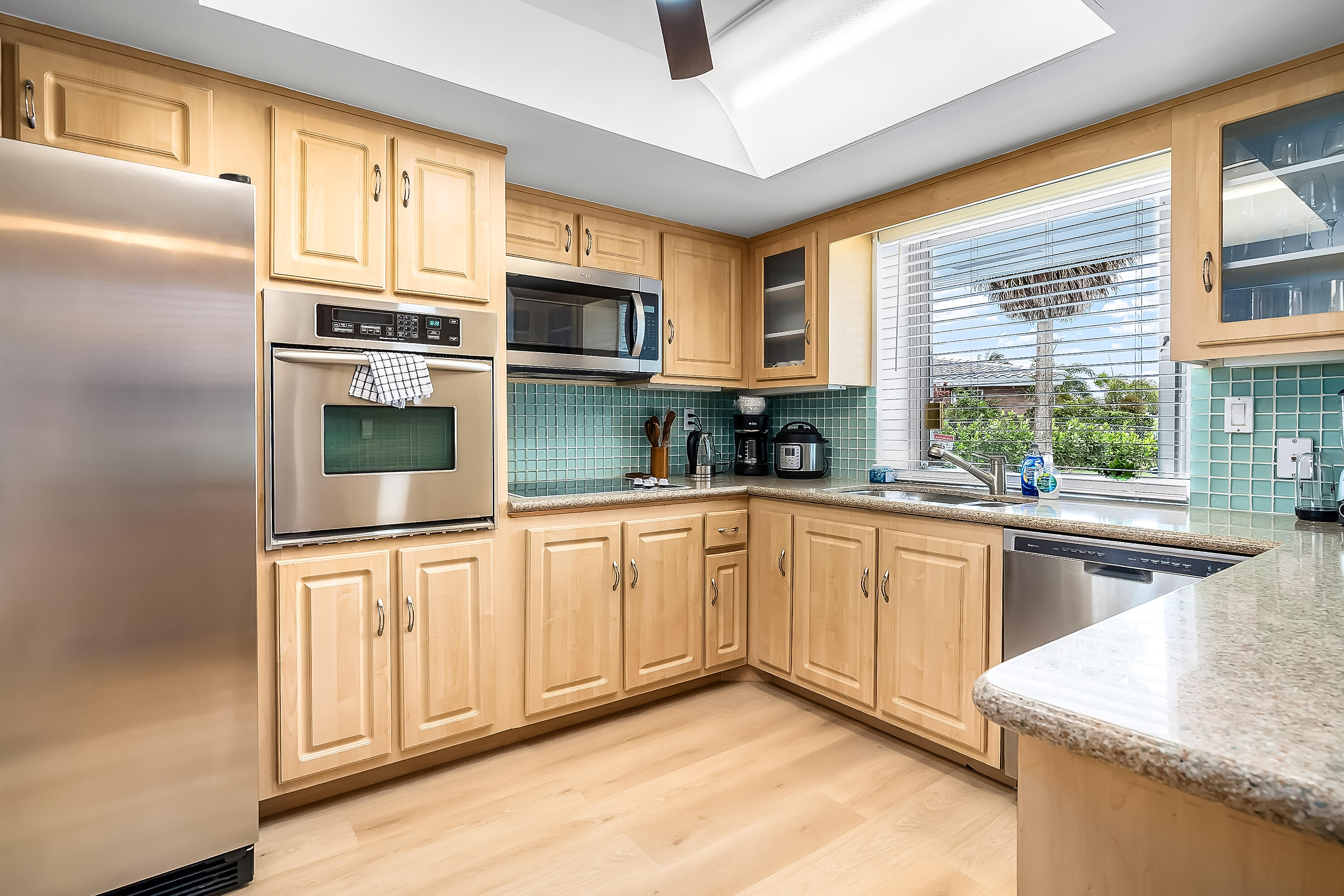 1250 SE 10th, Deerfield Beach FL 33441