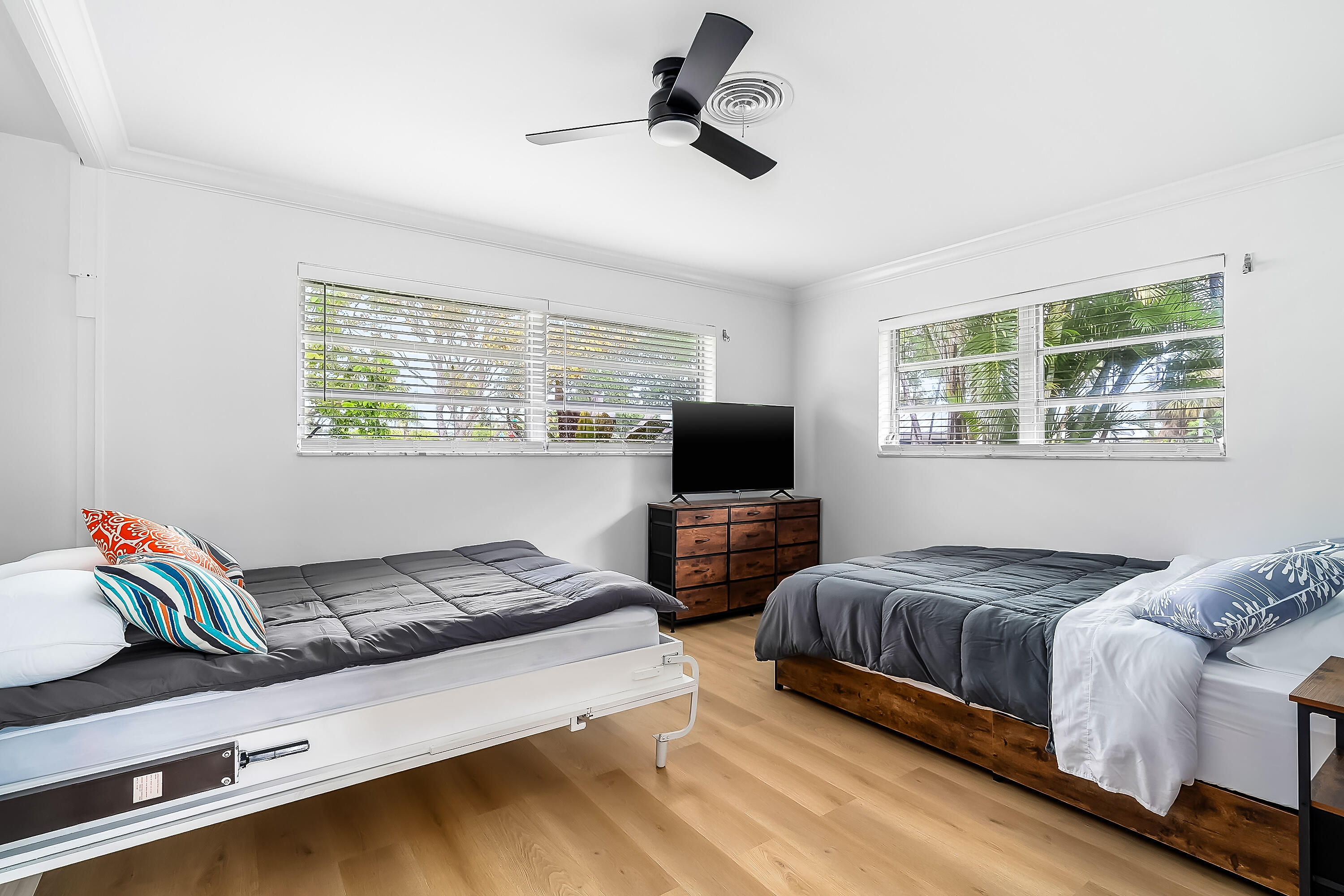 1250 SE 10th, Deerfield Beach FL 33441