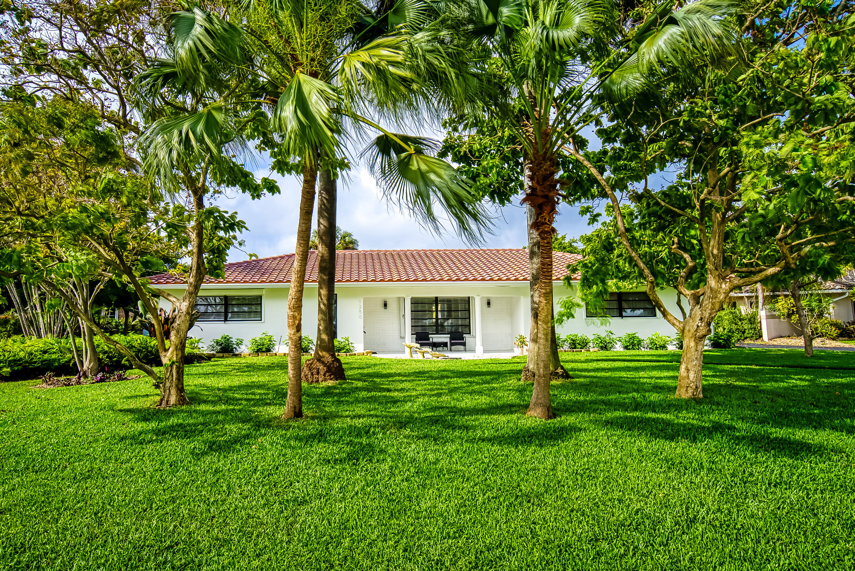 1250 SE 10th, Deerfield Beach FL 33441