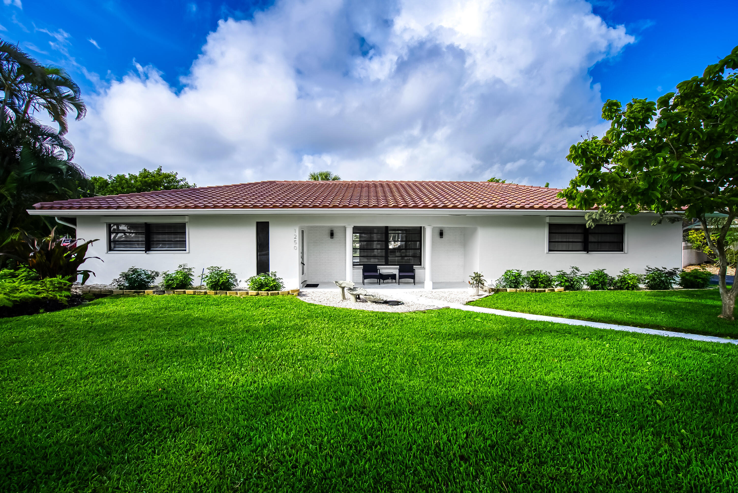 1250 SE 10th, Deerfield Beach FL 33441
