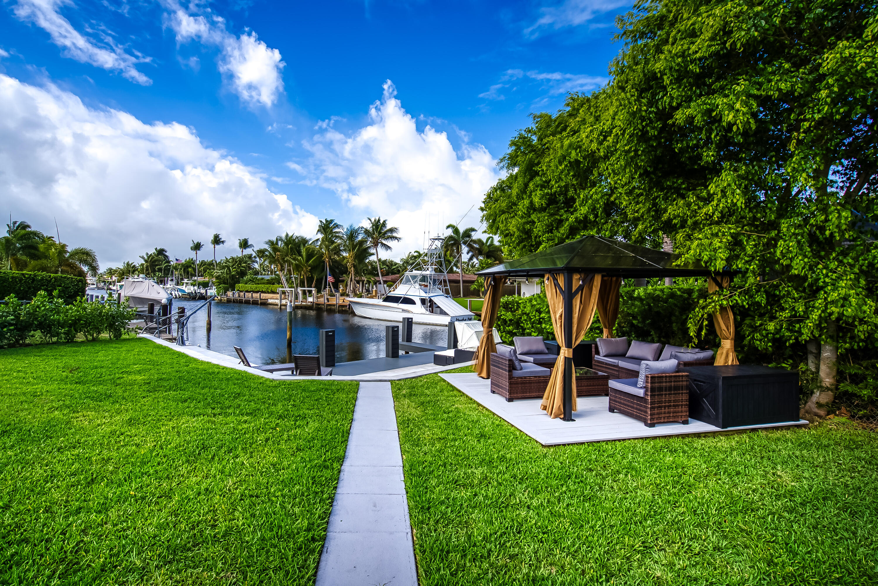 1250 SE 10th, Deerfield Beach FL 33441