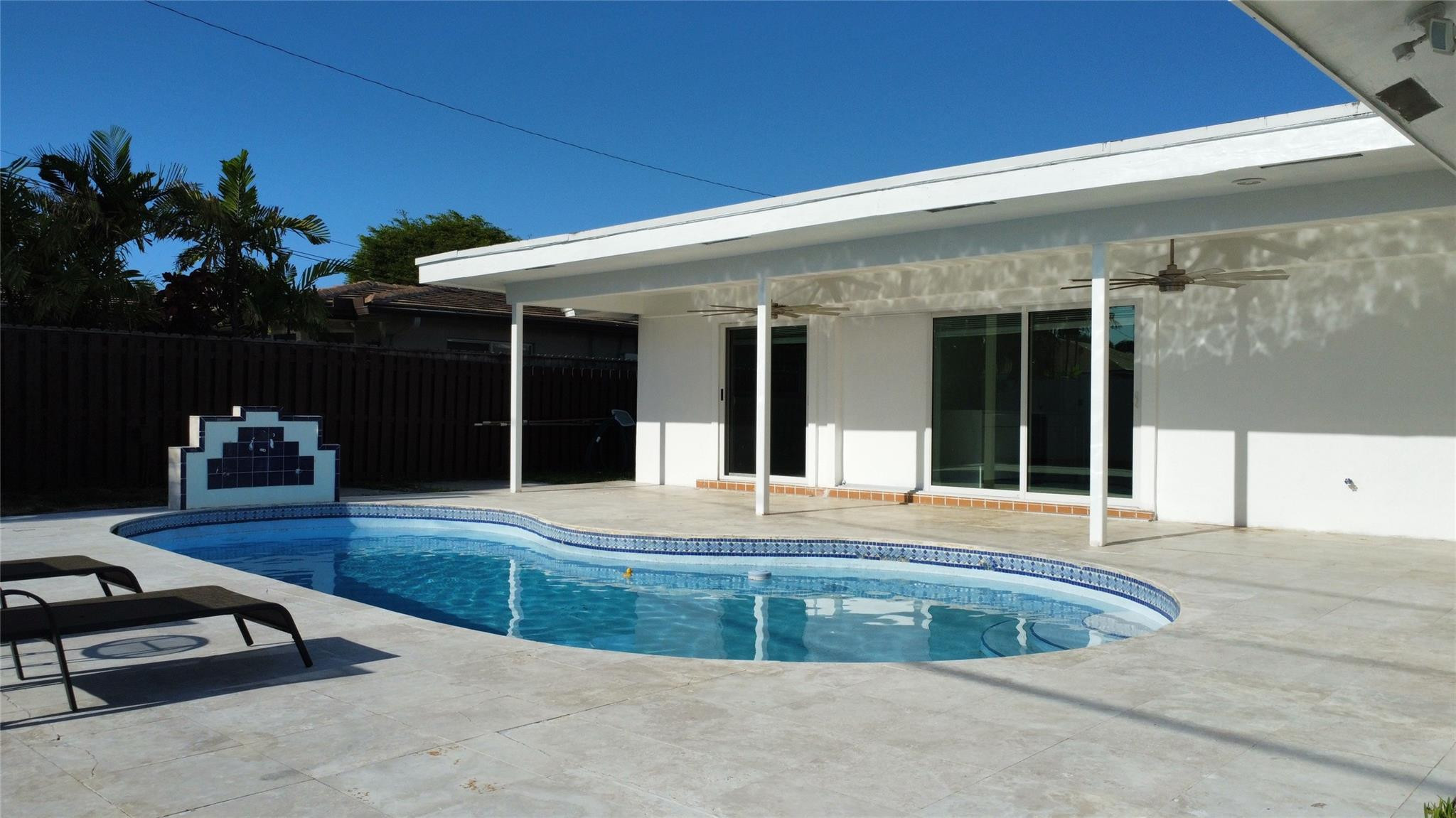 4761 NE 28th, Fort Lauderdale FL 33308