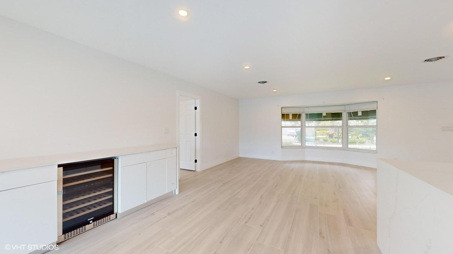 4761 NE 28th, Fort Lauderdale FL 33308