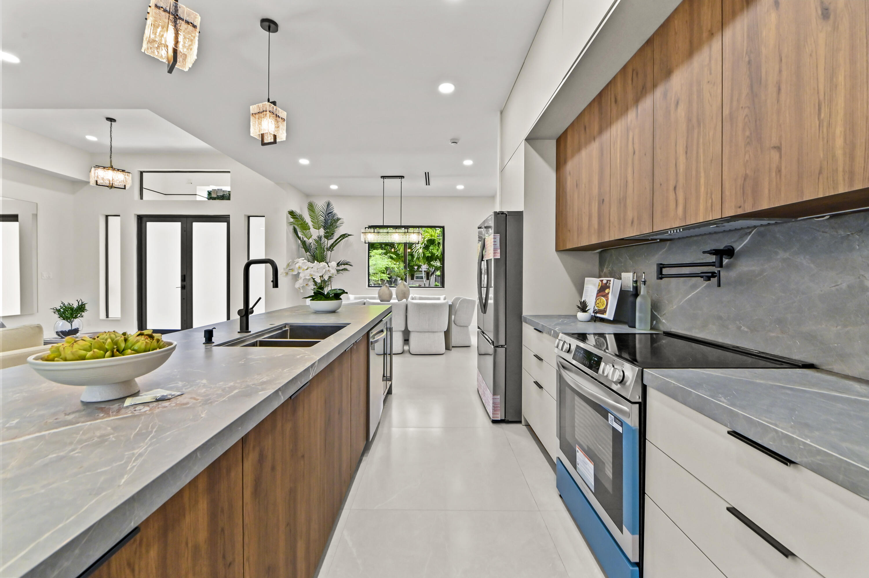 621 NW 42nd, Coconut Creek FL 33066
