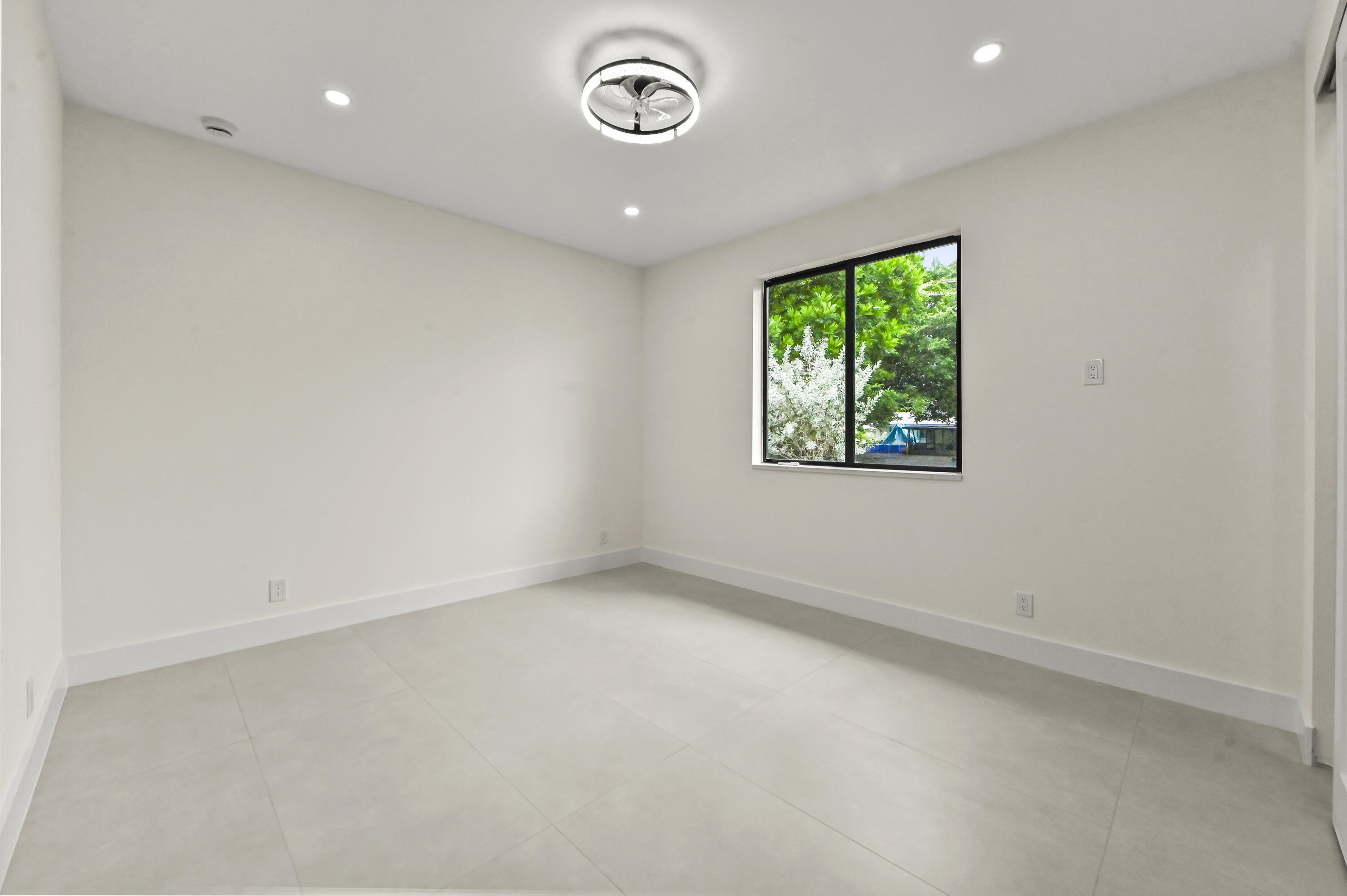 621 NW 42nd, Coconut Creek FL 33066