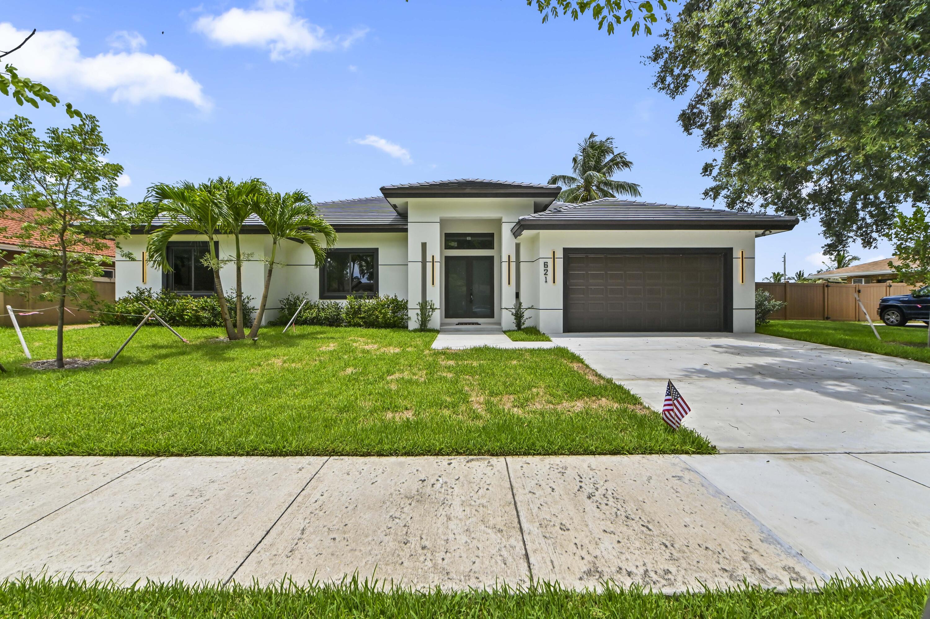 621 NW 42nd, Coconut Creek FL 33066
