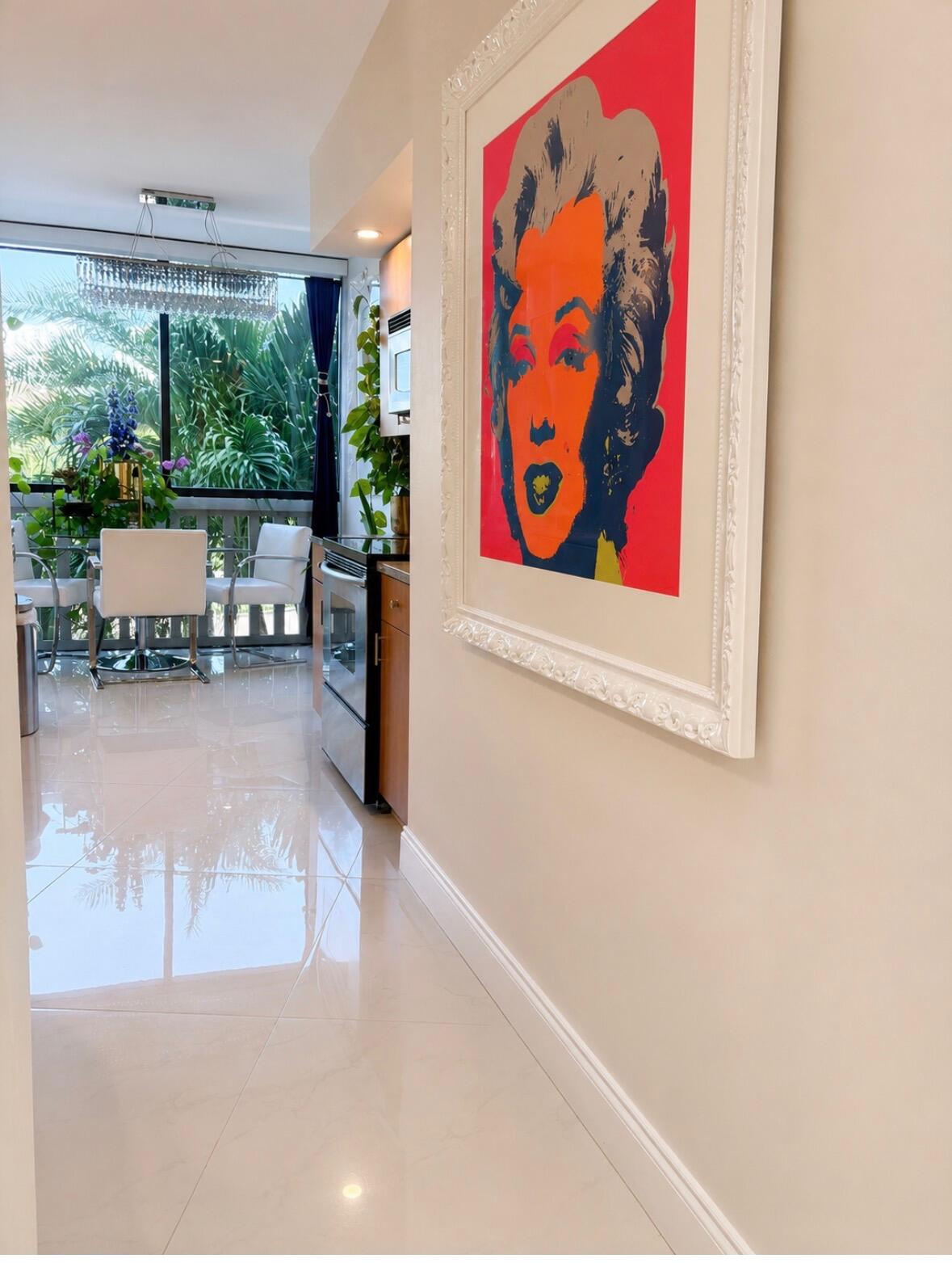1000 E Island #305, Aventura FL 33160