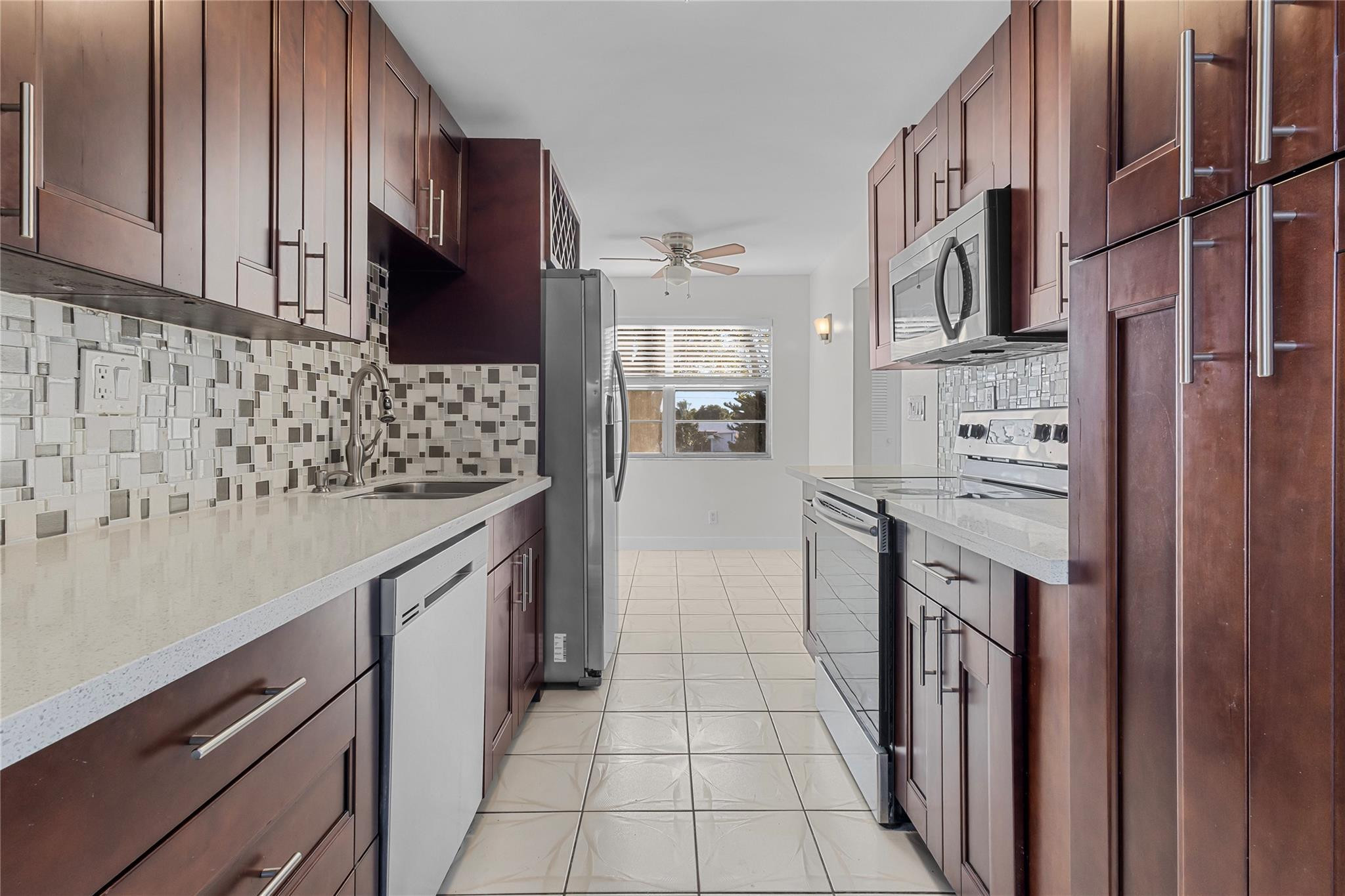 8205 NW 61st #B218, Tamarac FL 33321