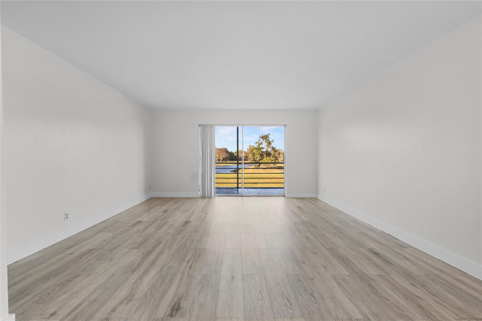 8205 NW 61st #B218, Tamarac FL 33321