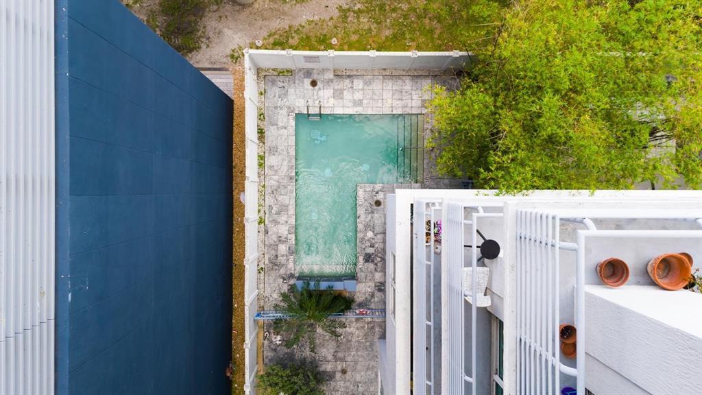 234 NE 3rd #1901, Miami FL 33132