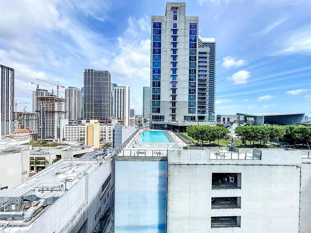 234 NE 3rd #1901, Miami FL 33132