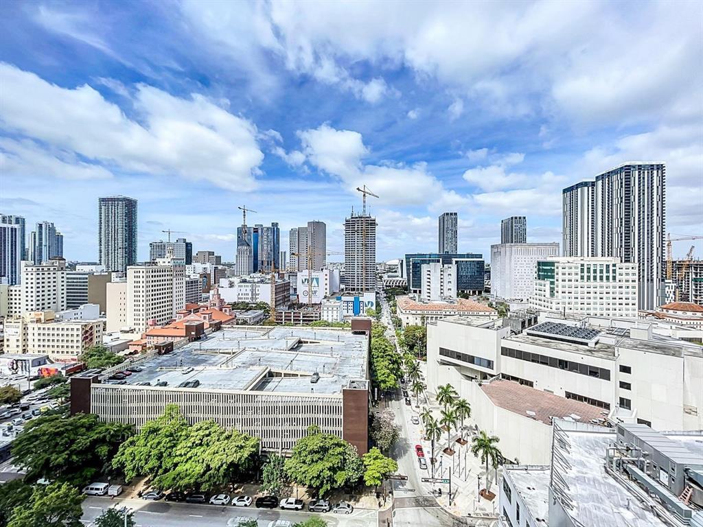 234 NE 3rd #1901, Miami FL 33132