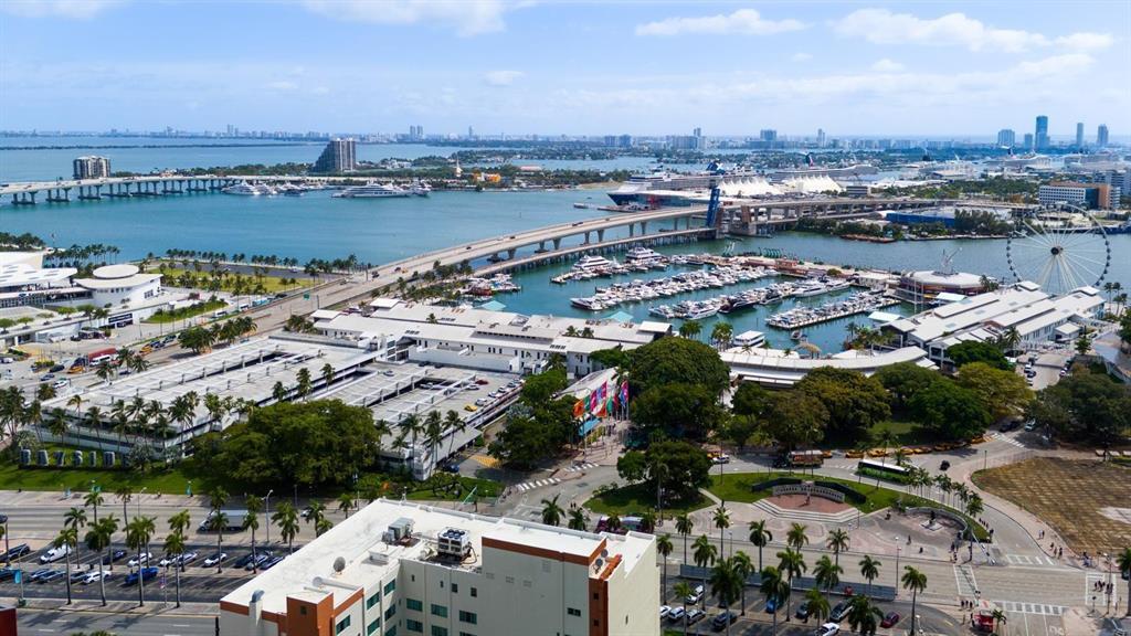 234 NE 3rd #1901, Miami FL 33132