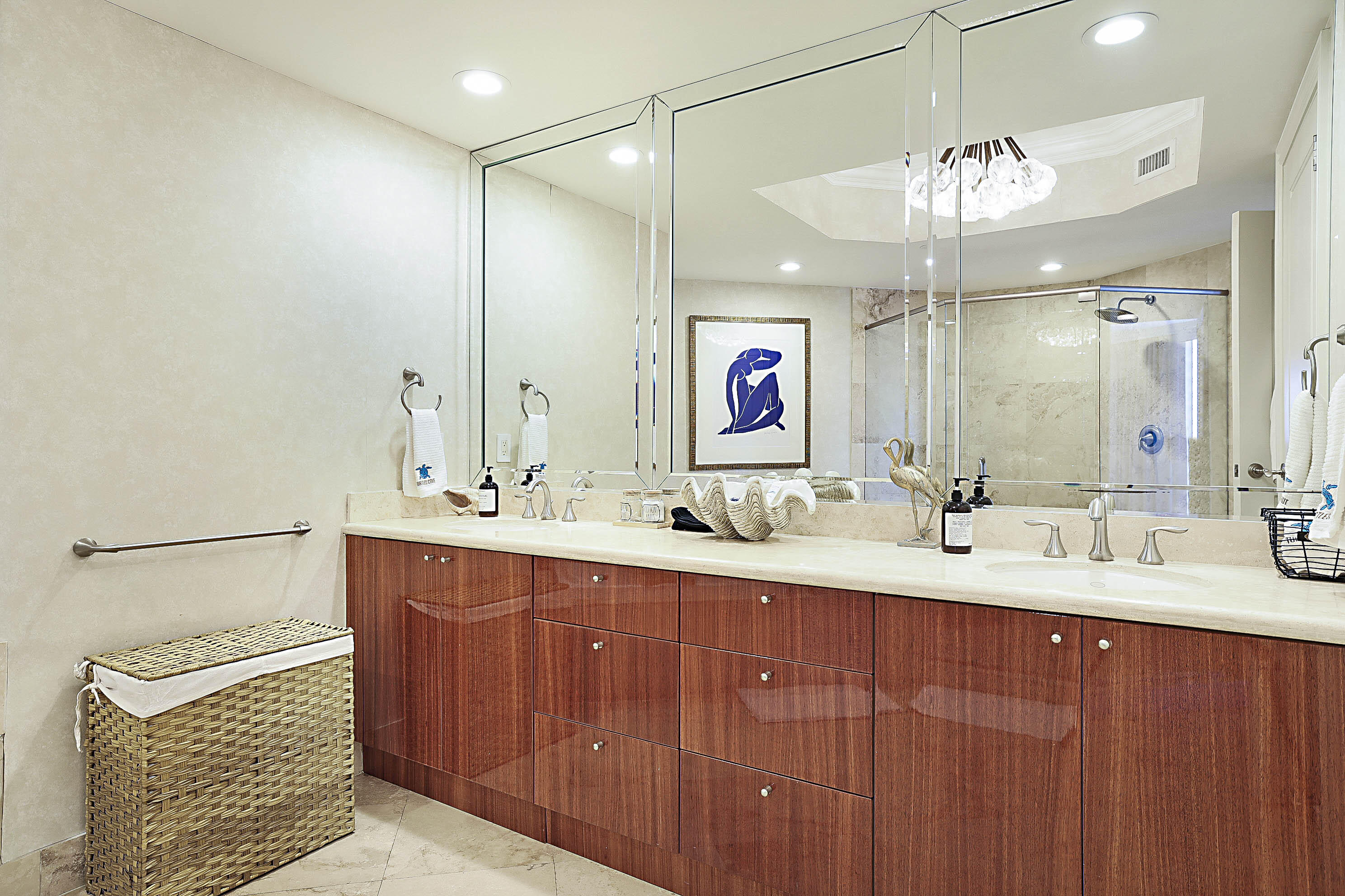 2700 N Ocean #1006b, Riviera Beach FL 33404