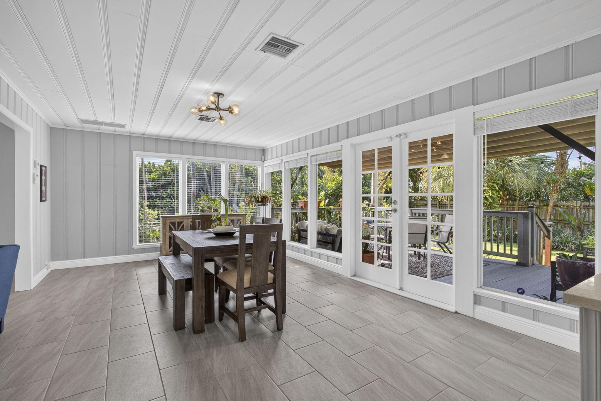 338 Hunter, West Palm Beach FL 33405