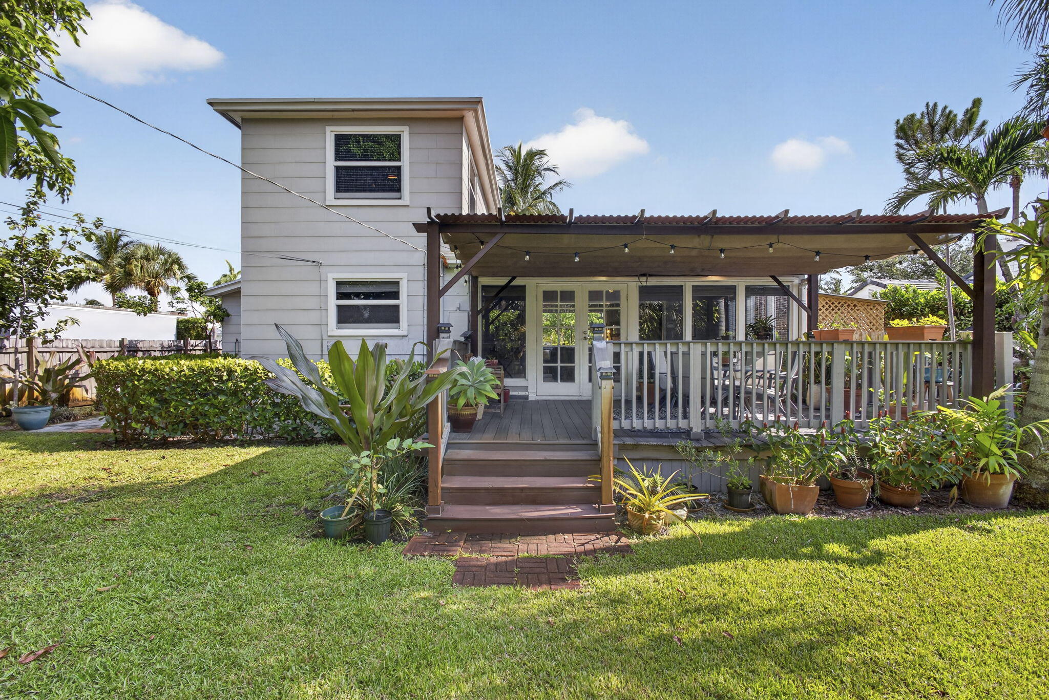 338 Hunter, West Palm Beach FL 33405