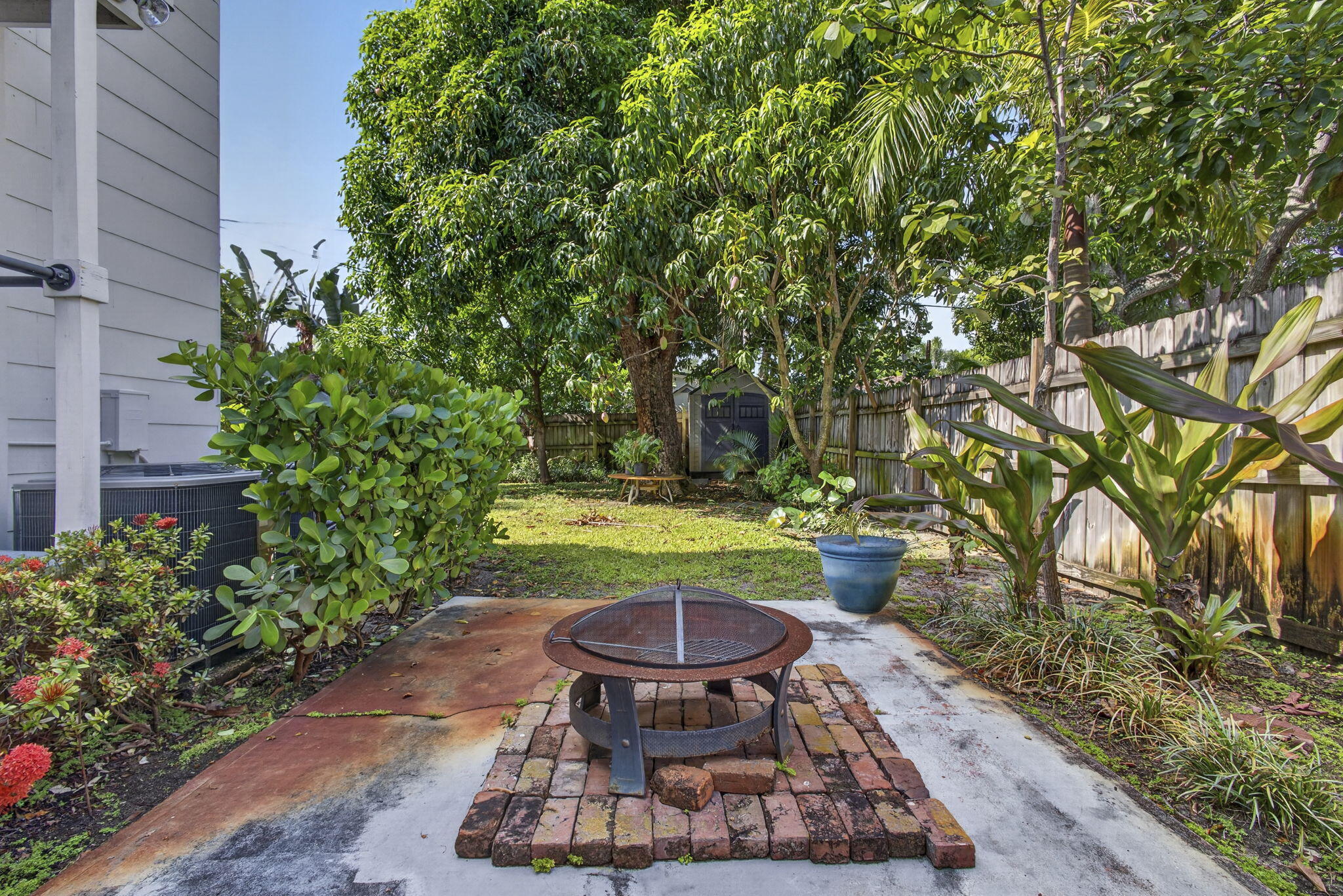 338 Hunter, West Palm Beach FL 33405