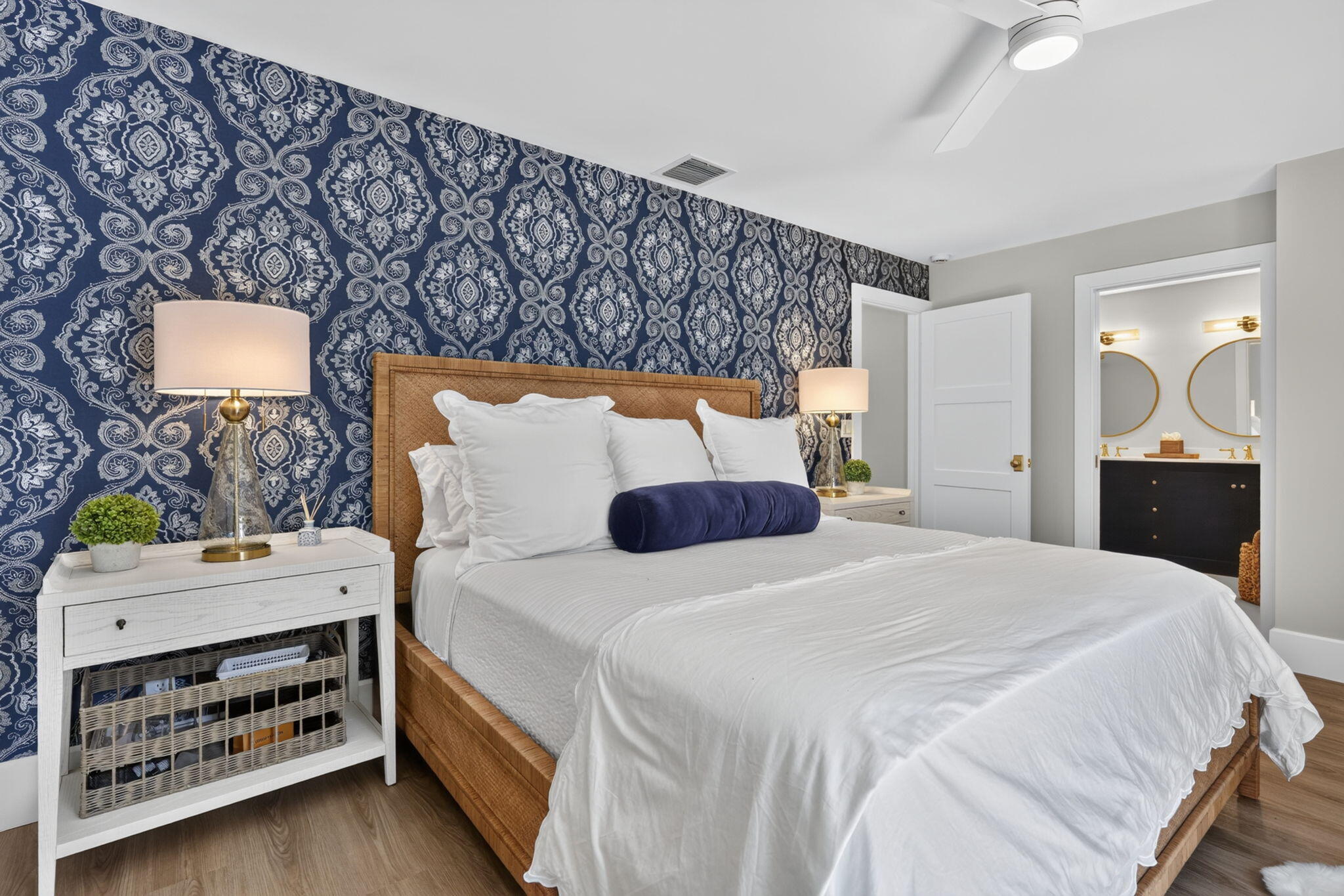 121 Ocean Dunes, Jupiter FL 33477