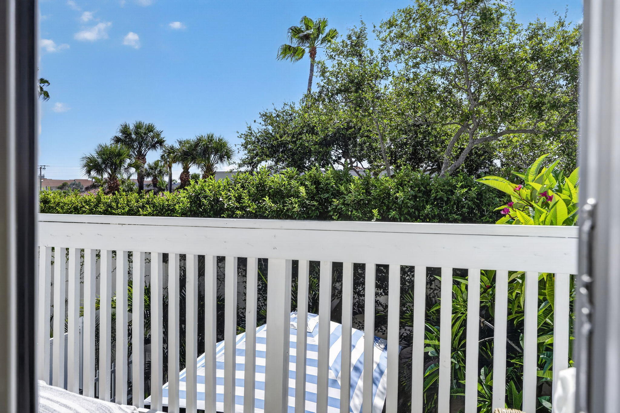 121 Ocean Dunes, Jupiter FL 33477