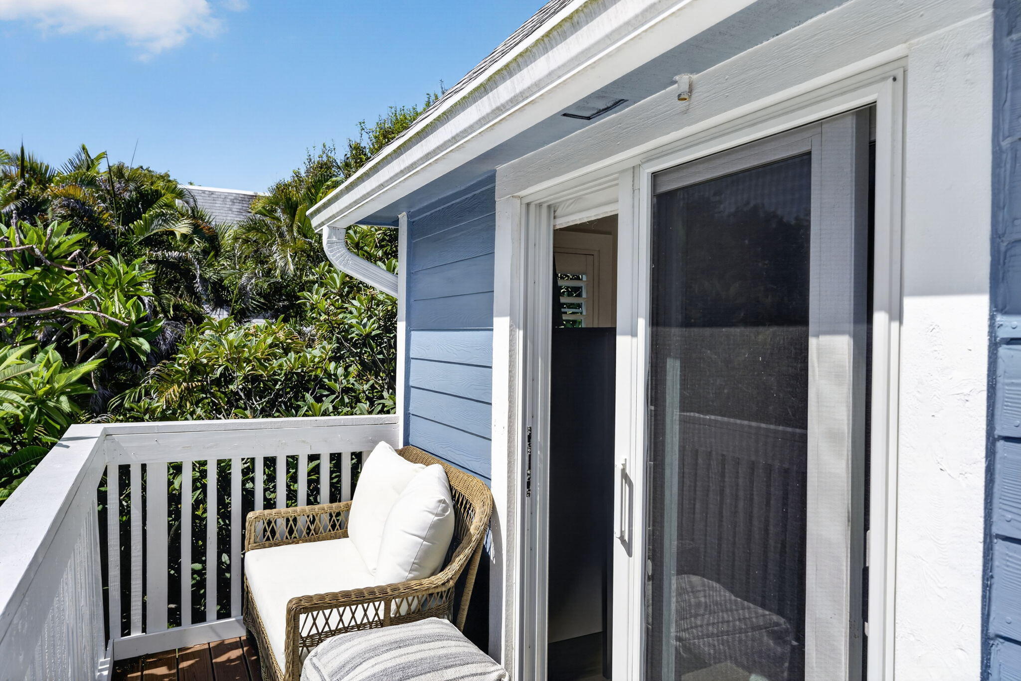 121 Ocean Dunes, Jupiter FL 33477