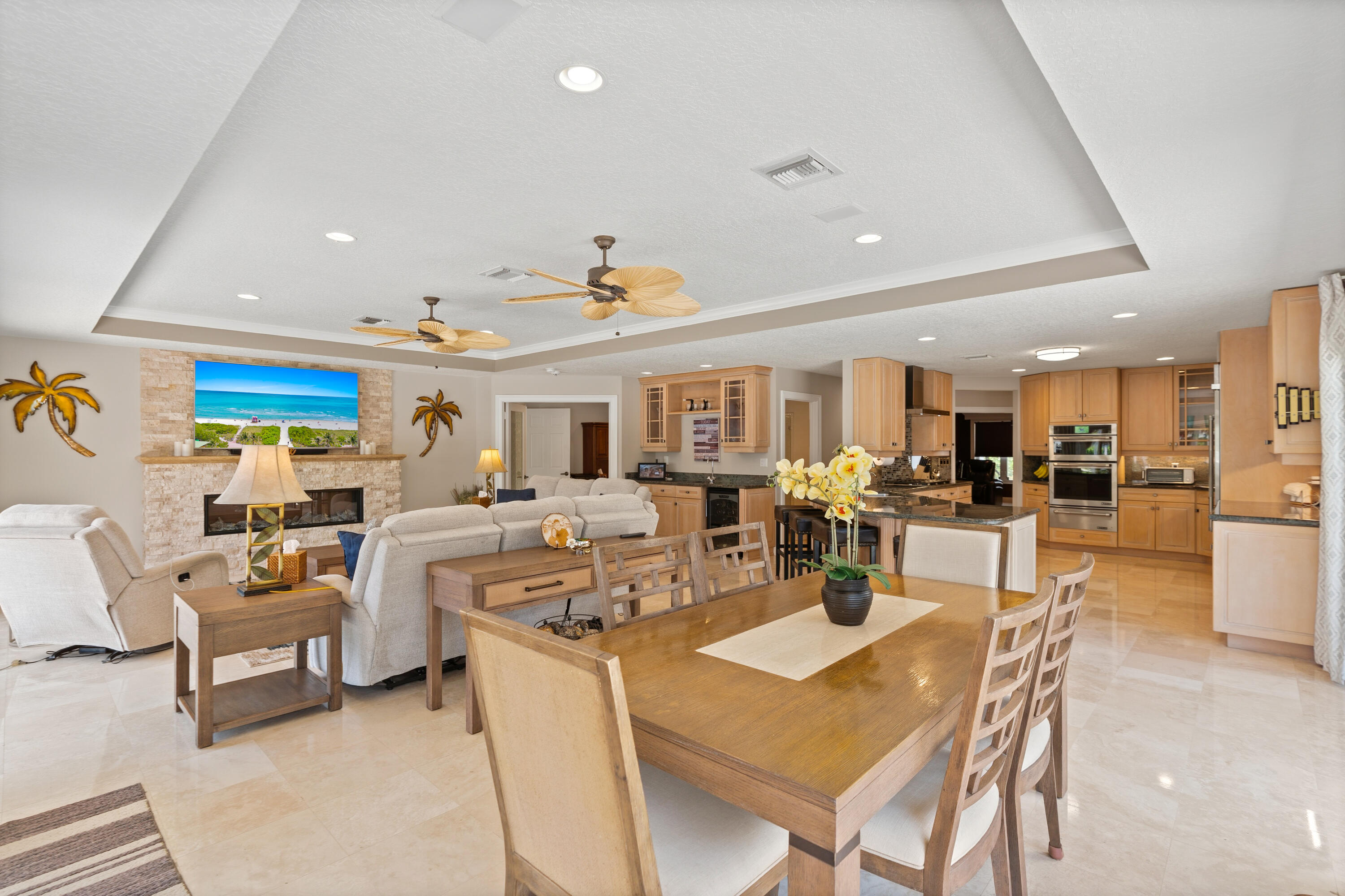 2600 NE 33rd, Lighthouse Point FL 33064