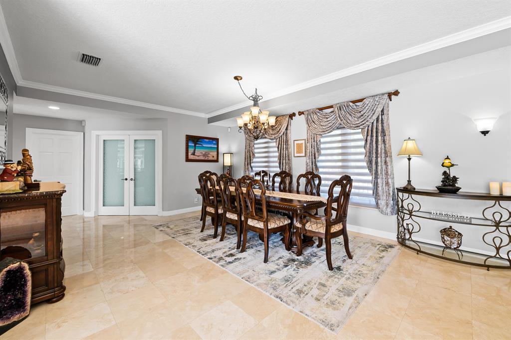 2600 NE 33rd, Lighthouse Point FL 33064