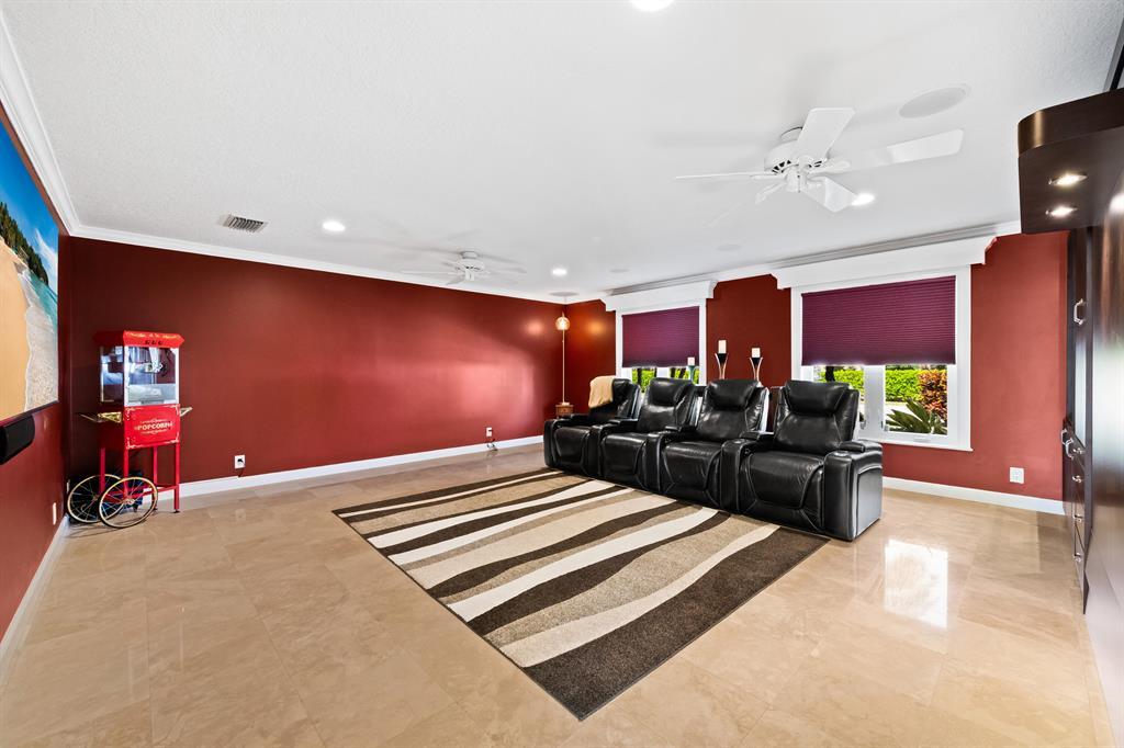 2600 NE 33rd, Lighthouse Point FL 33064