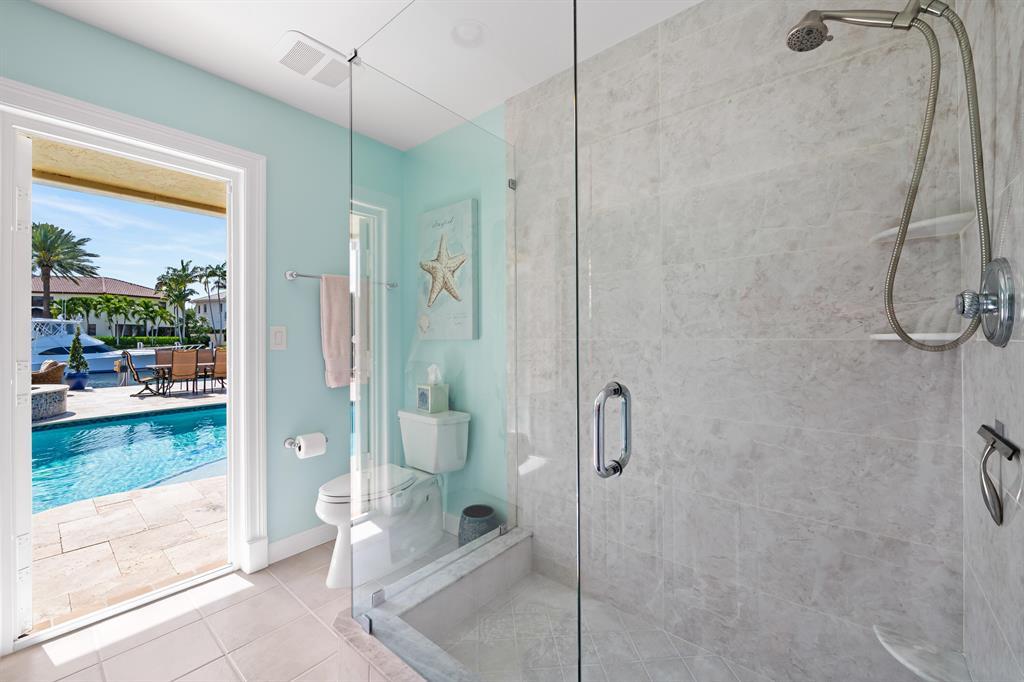 2600 NE 33rd, Lighthouse Point FL 33064