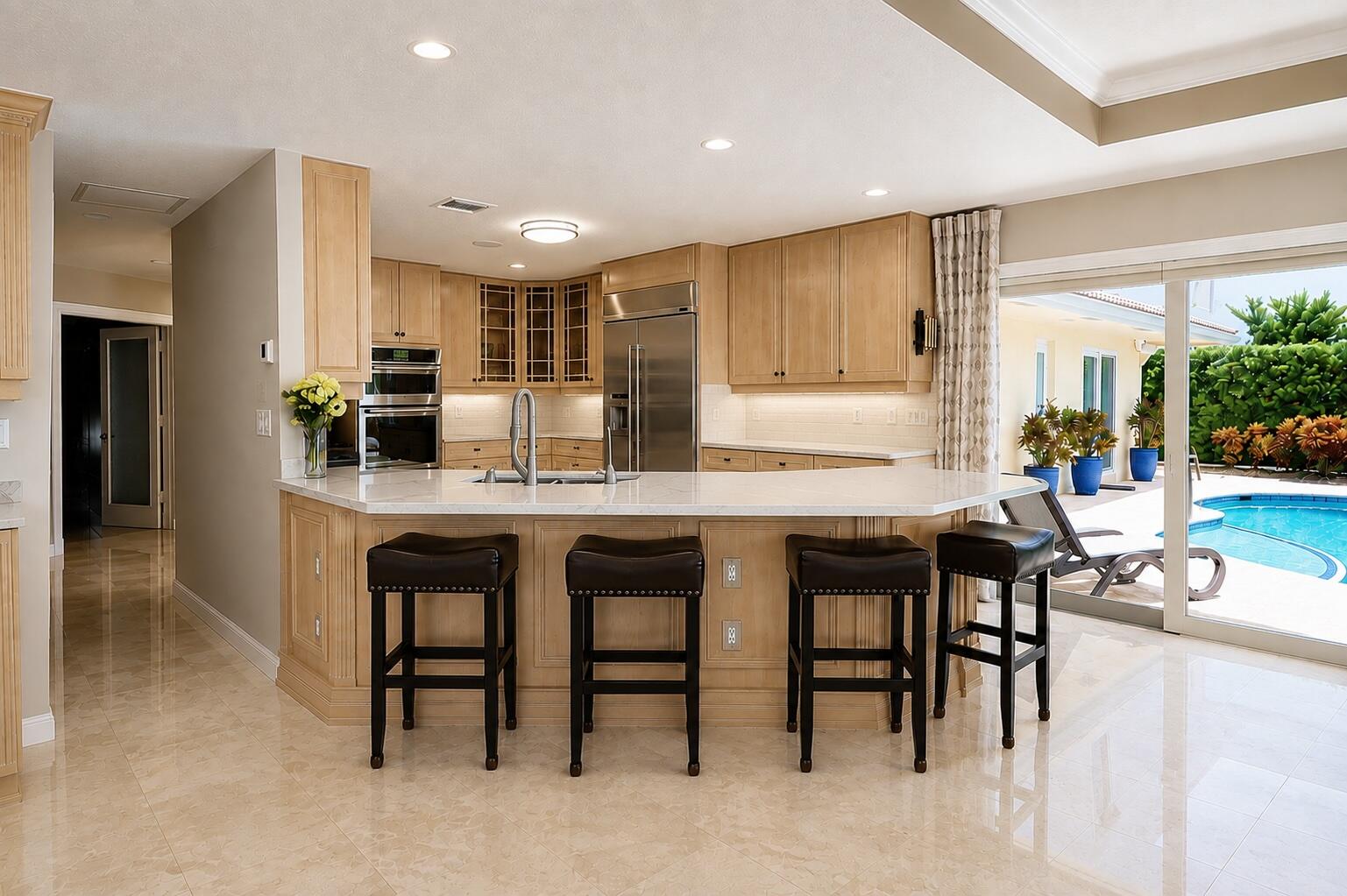 2600 NE 33rd, Lighthouse Point FL 33064