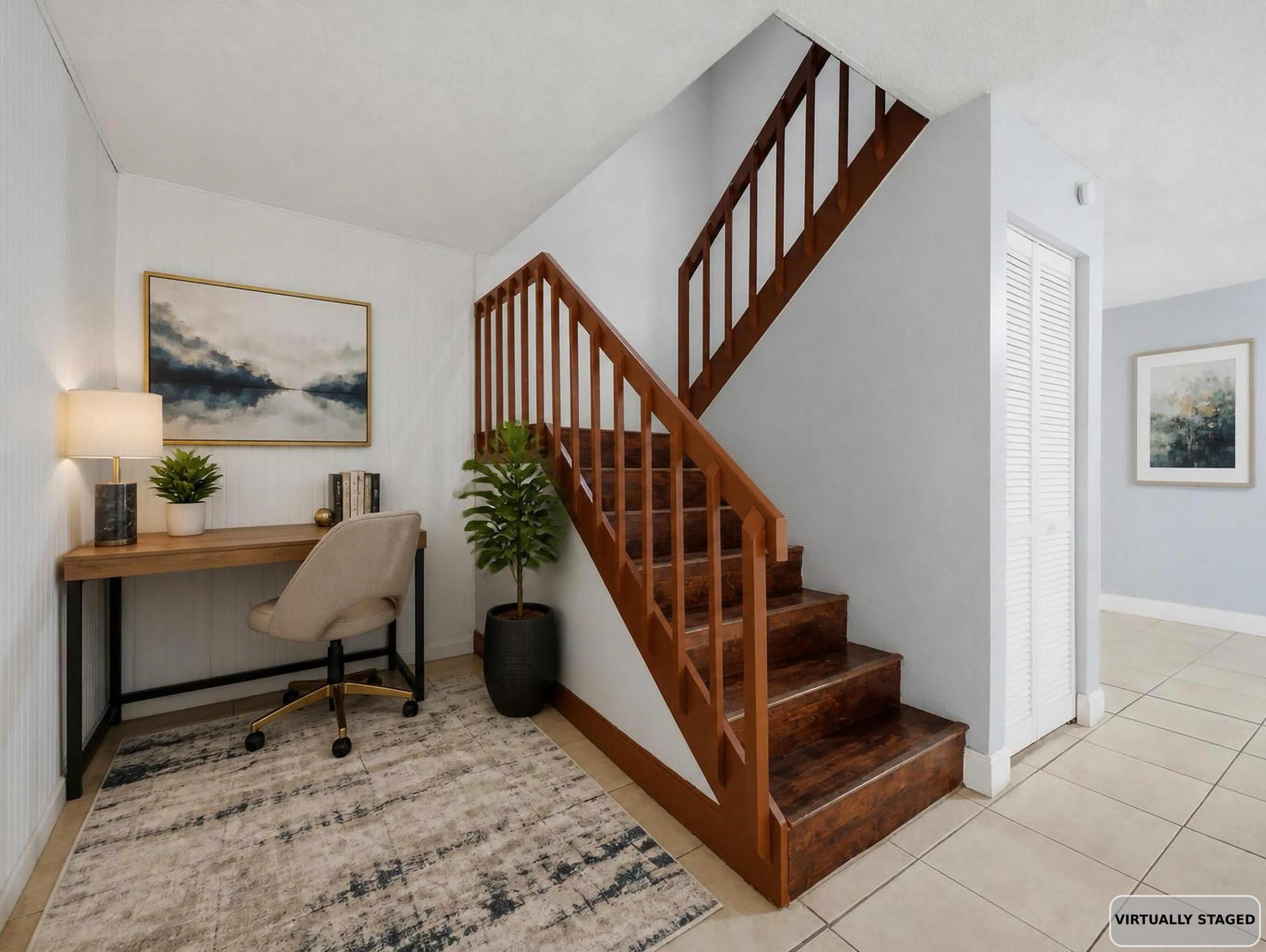 105 Woodland, Palm Springs FL 33461