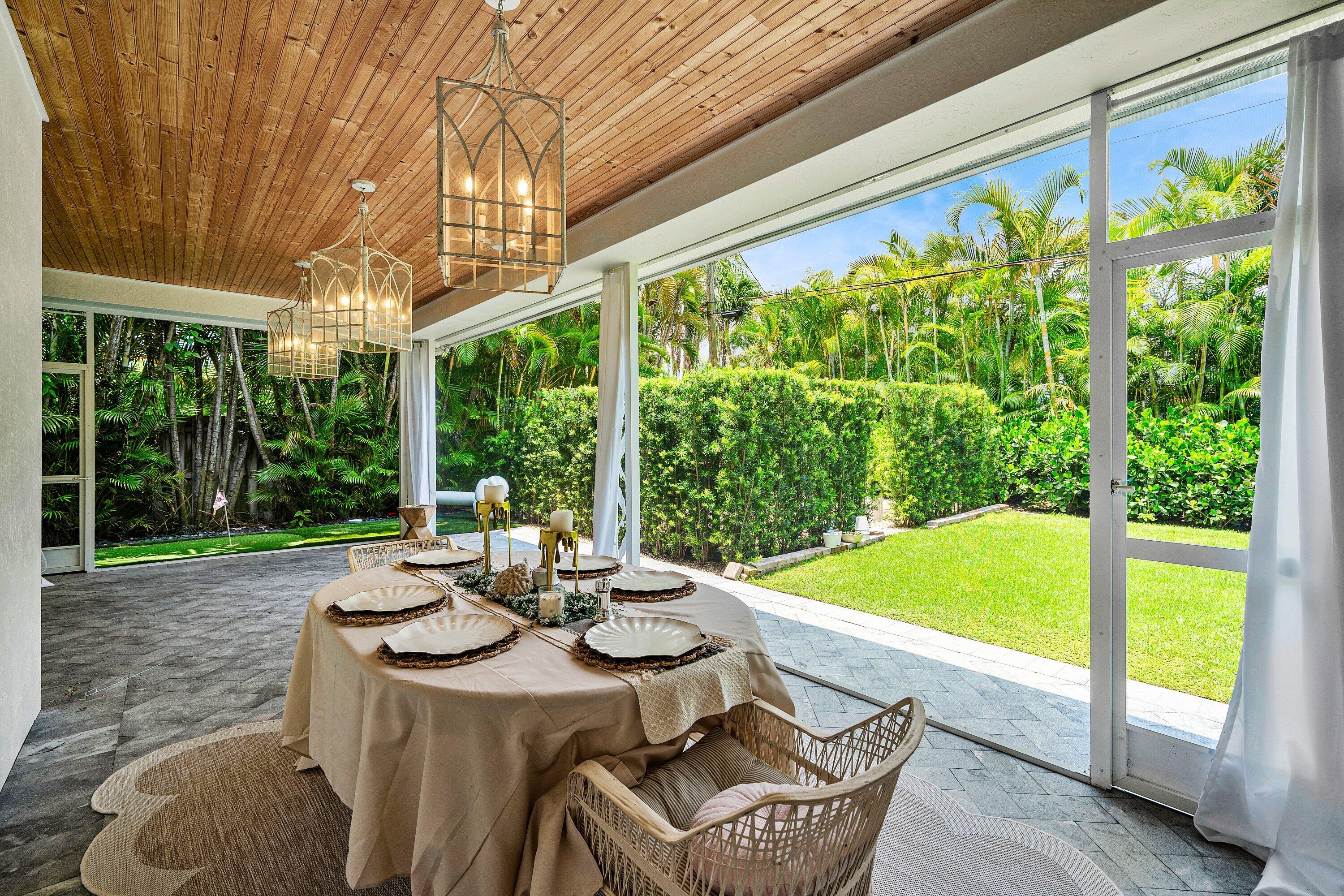 477 NE Spanish, Boca Raton FL 33432