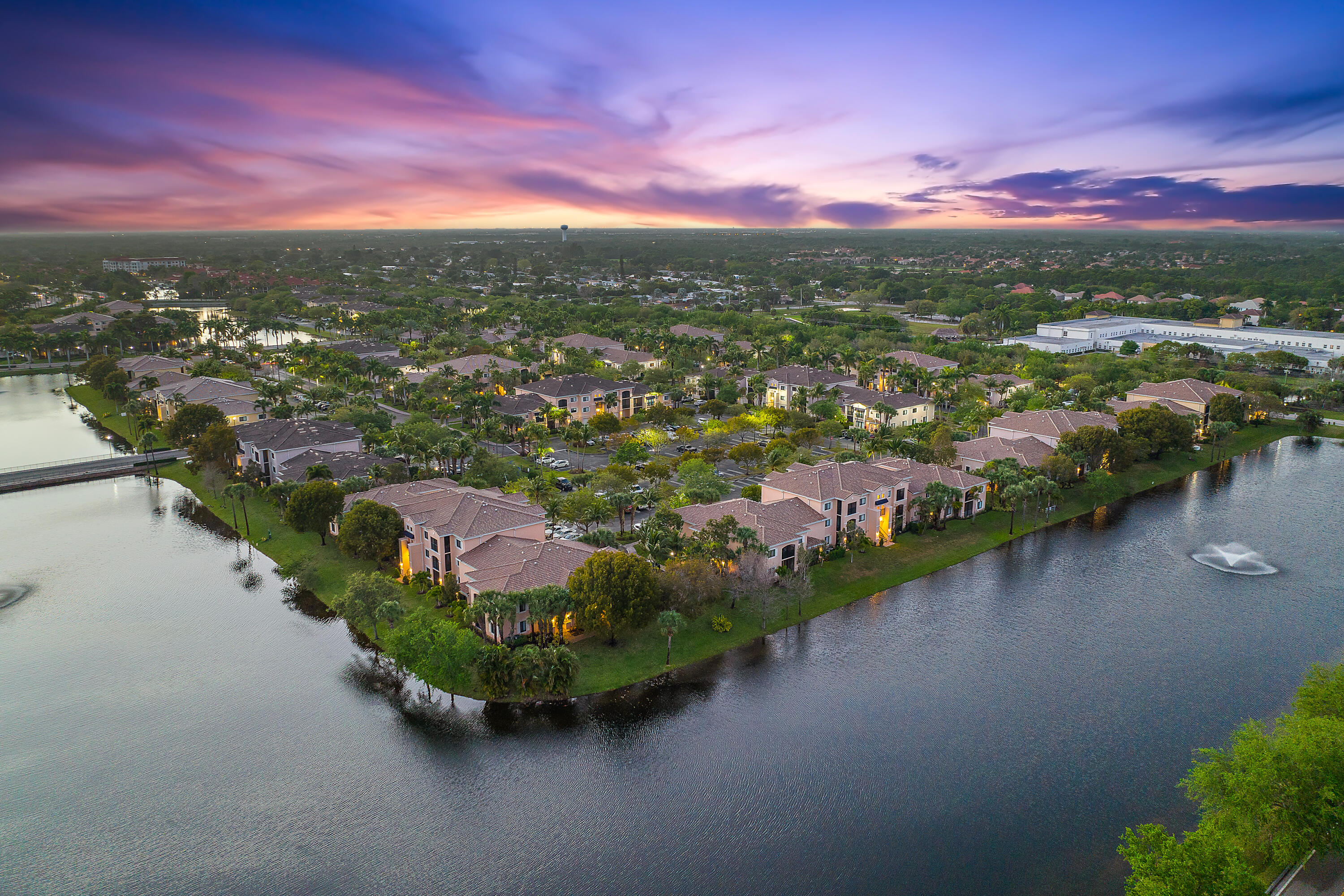 2805 Veronia #107, Palm Beach Gardens FL 33410