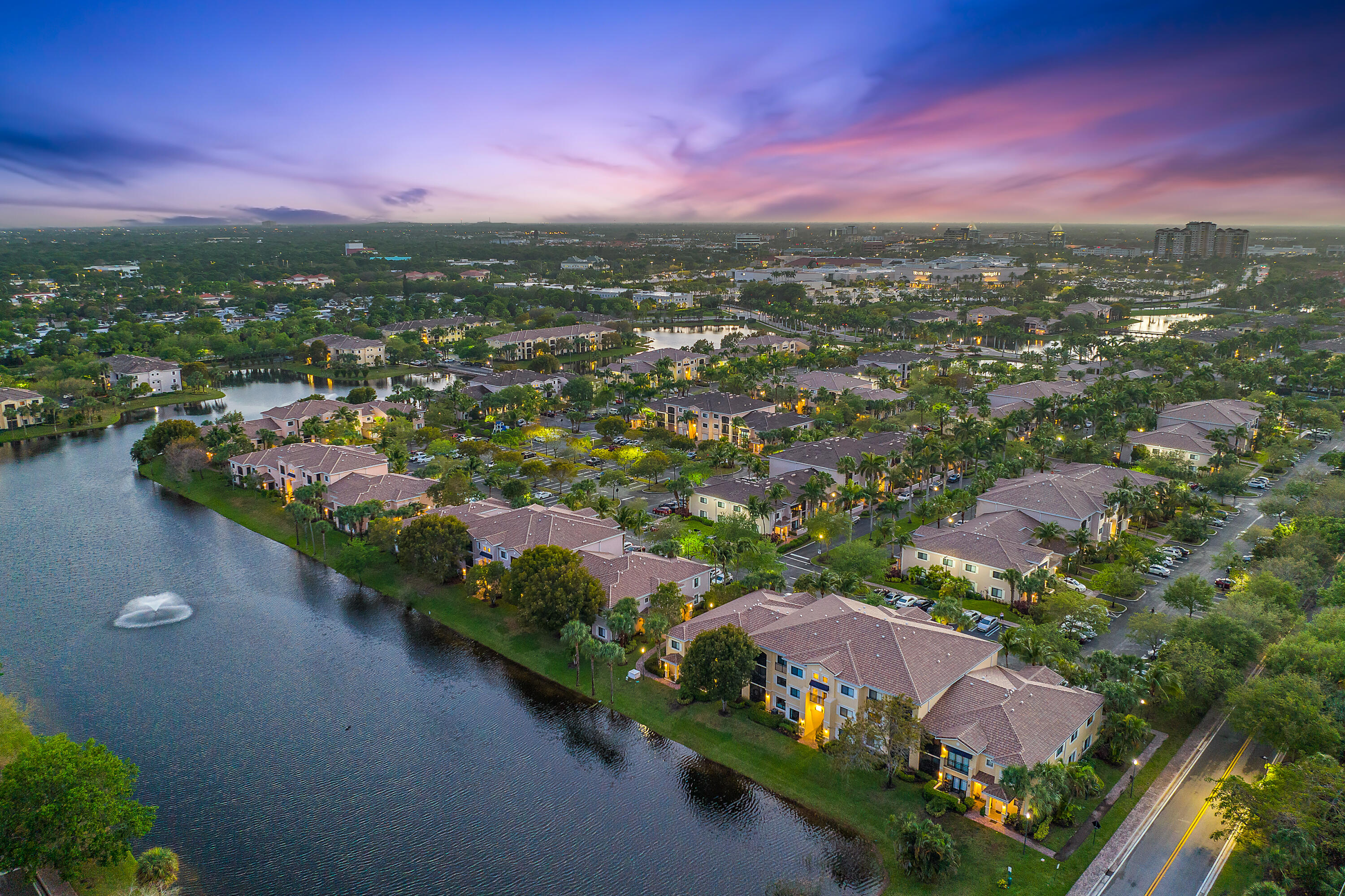 2805 Veronia #107, Palm Beach Gardens FL 33410