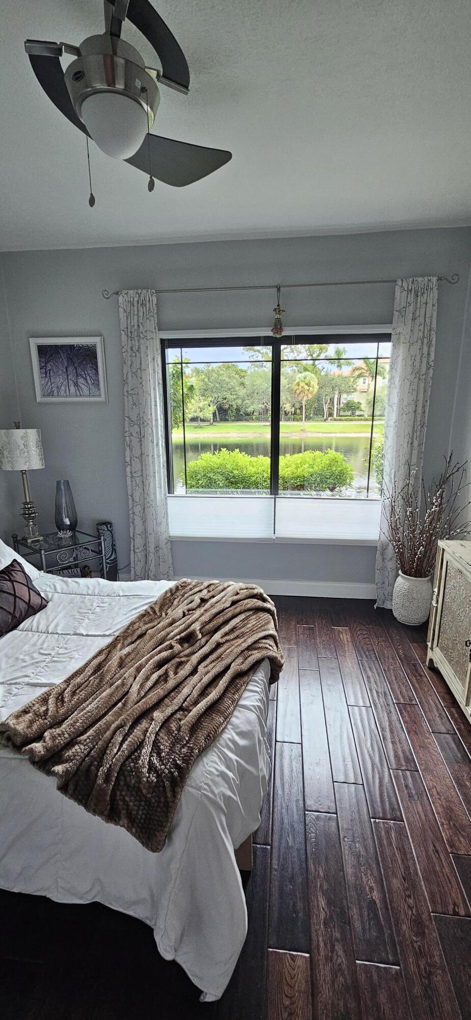 2805 Veronia #107, Palm Beach Gardens FL 33410