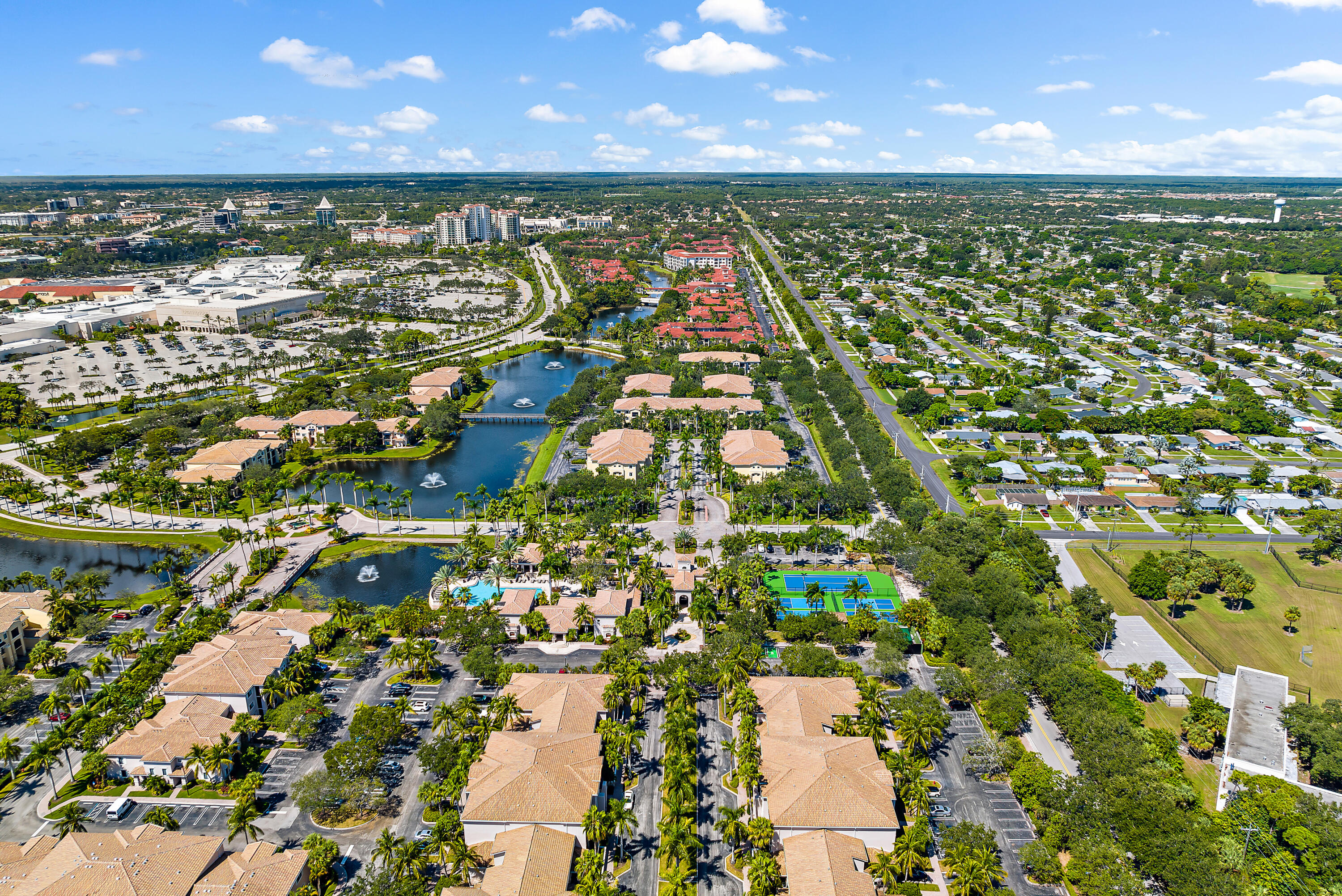 2805 Veronia #107, Palm Beach Gardens FL 33410