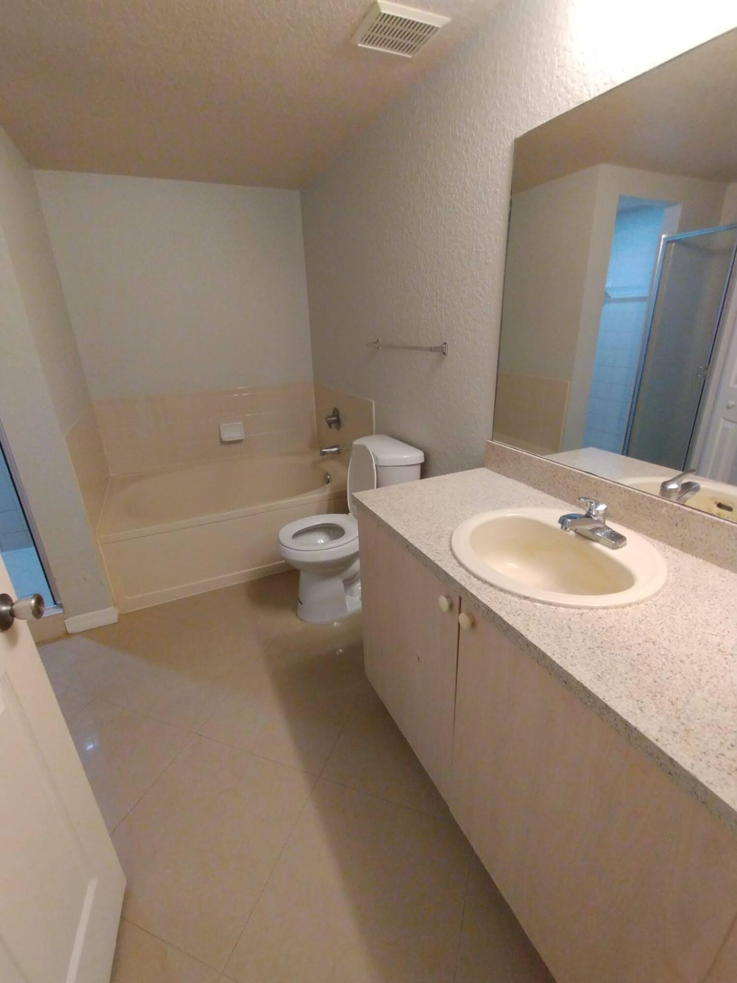 2307 Belmont #2307, North Lauderdale FL 33068