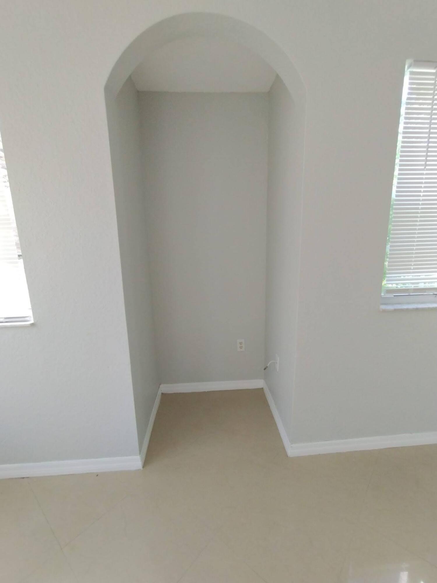 2307 Belmont #2307, North Lauderdale FL 33068