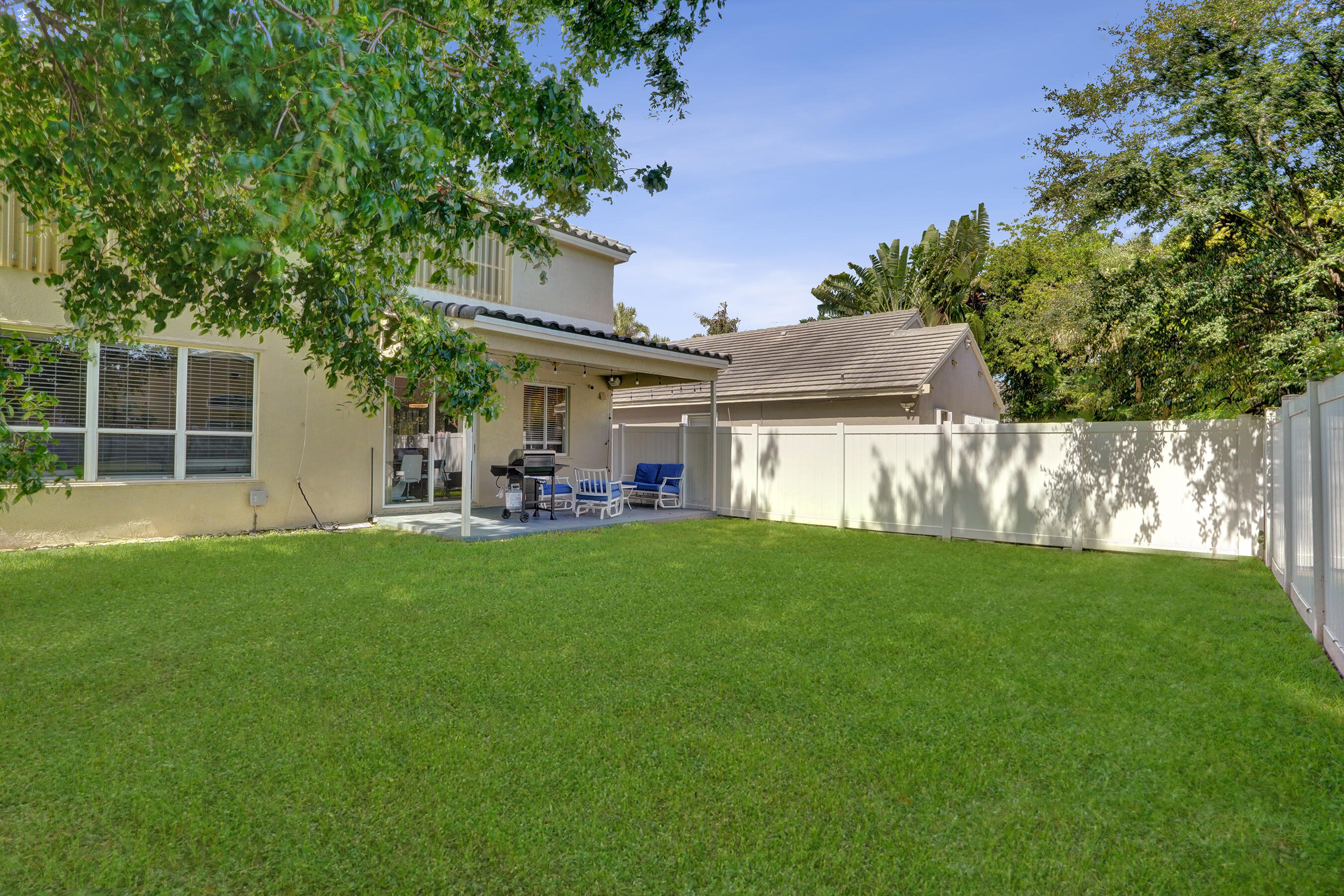 5884 N Plum Bay, Tamarac FL 33321