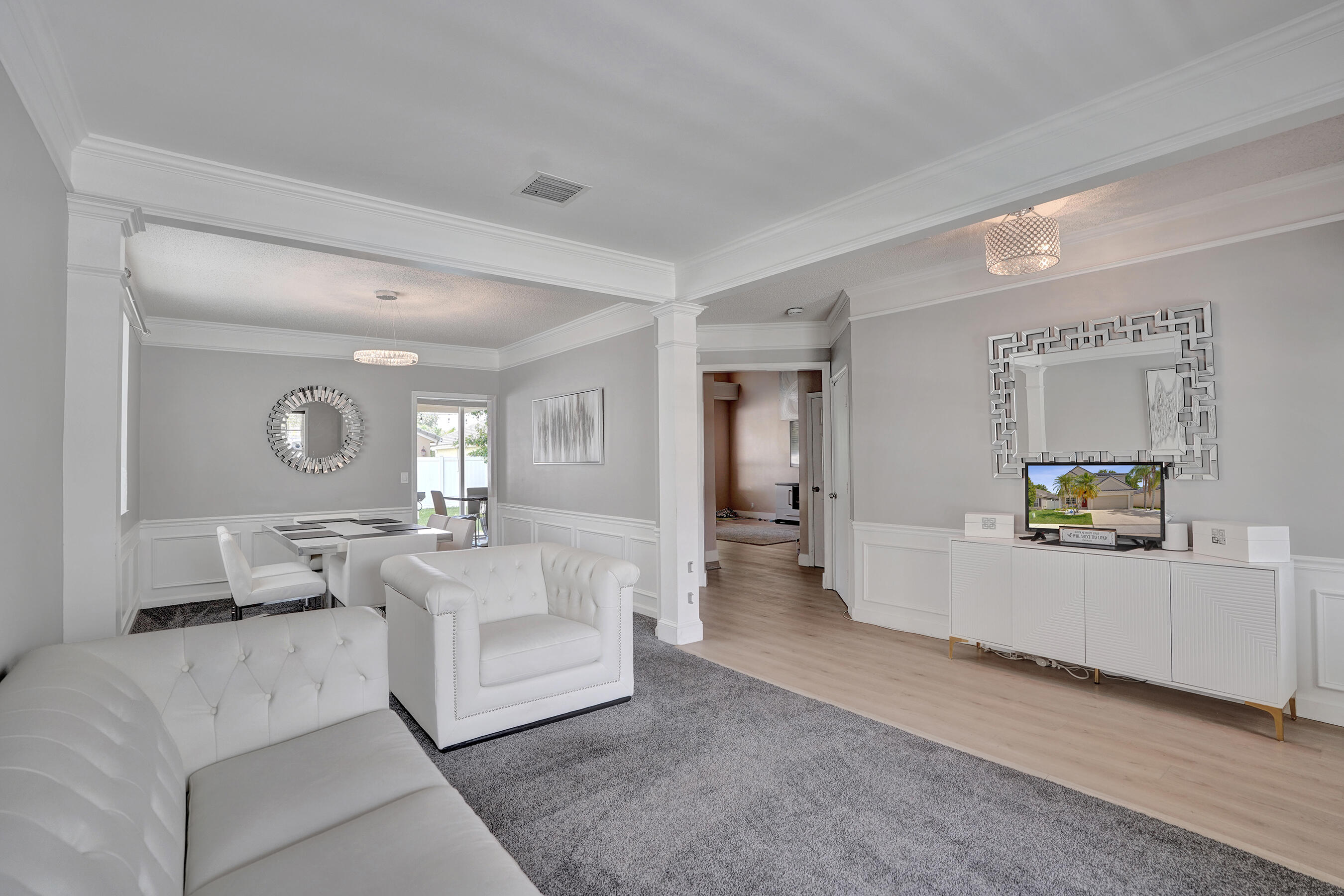 5884 N Plum Bay, Tamarac FL 33321