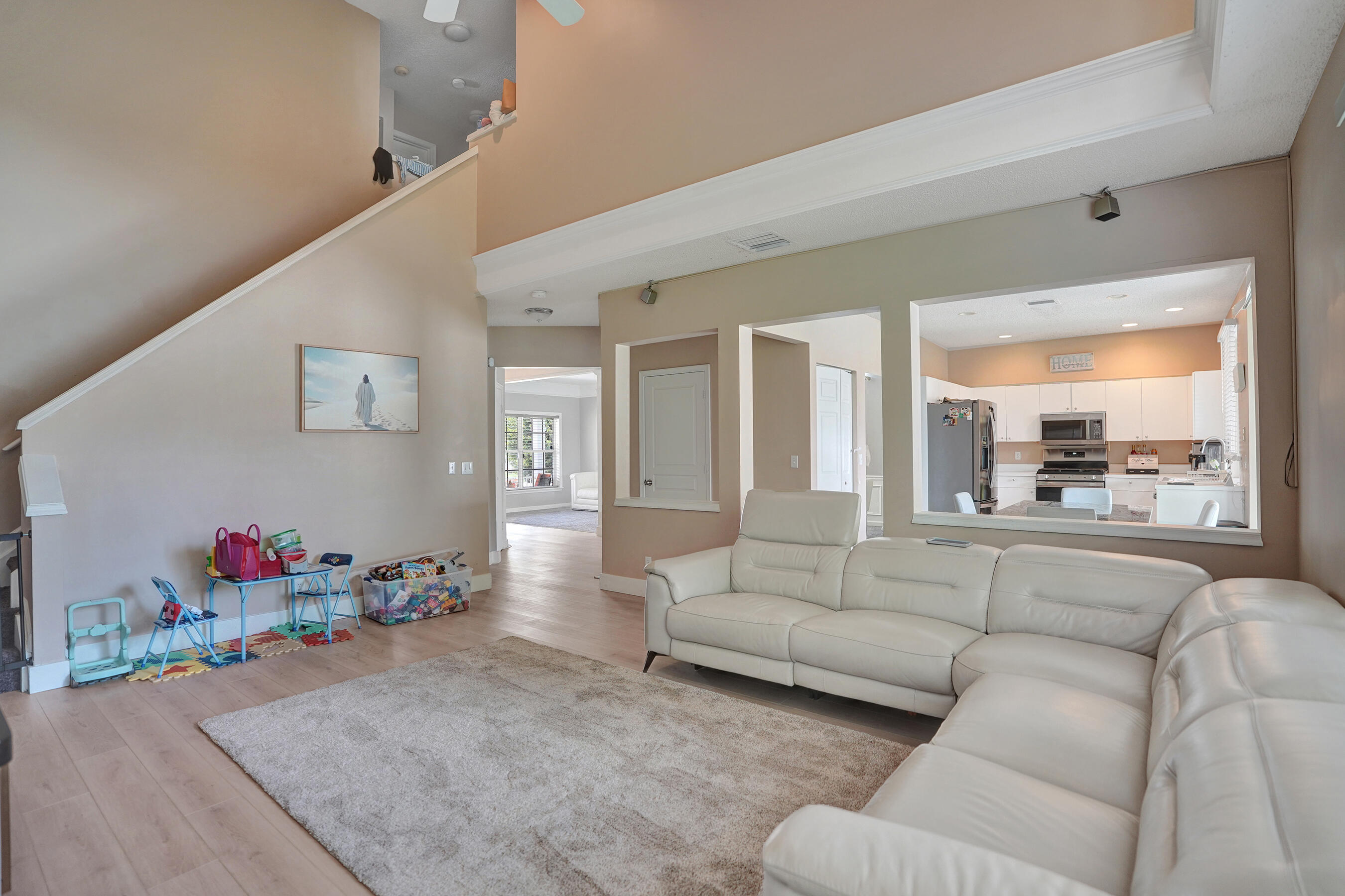 5884 N Plum Bay, Tamarac FL 33321
