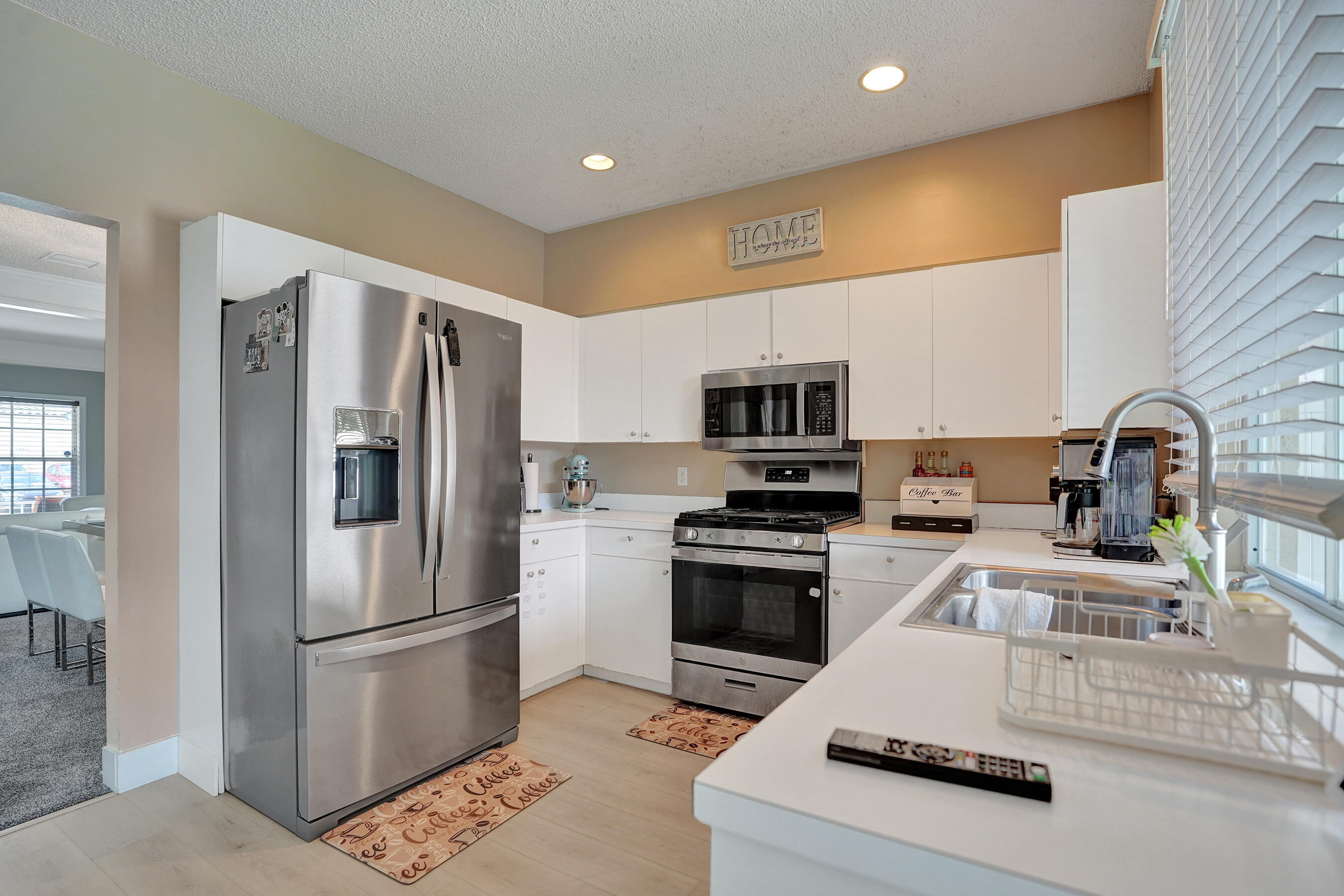 5884 N Plum Bay, Tamarac FL 33321