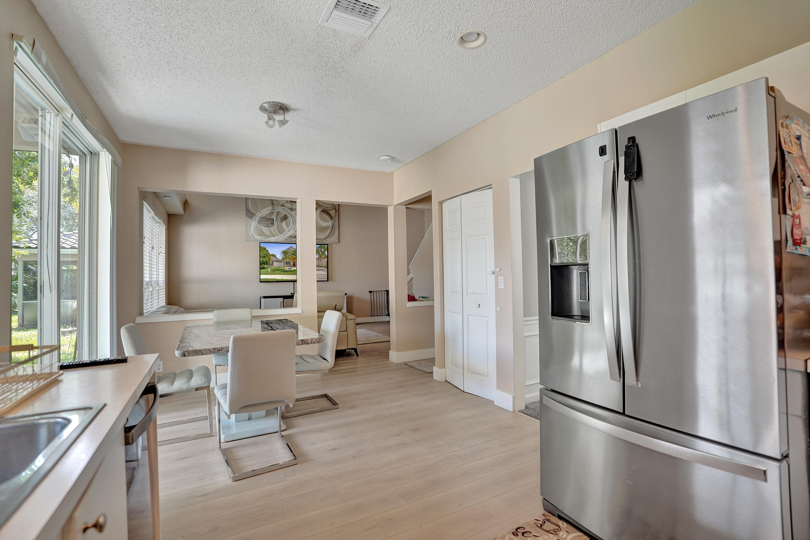 5884 N Plum Bay, Tamarac FL 33321