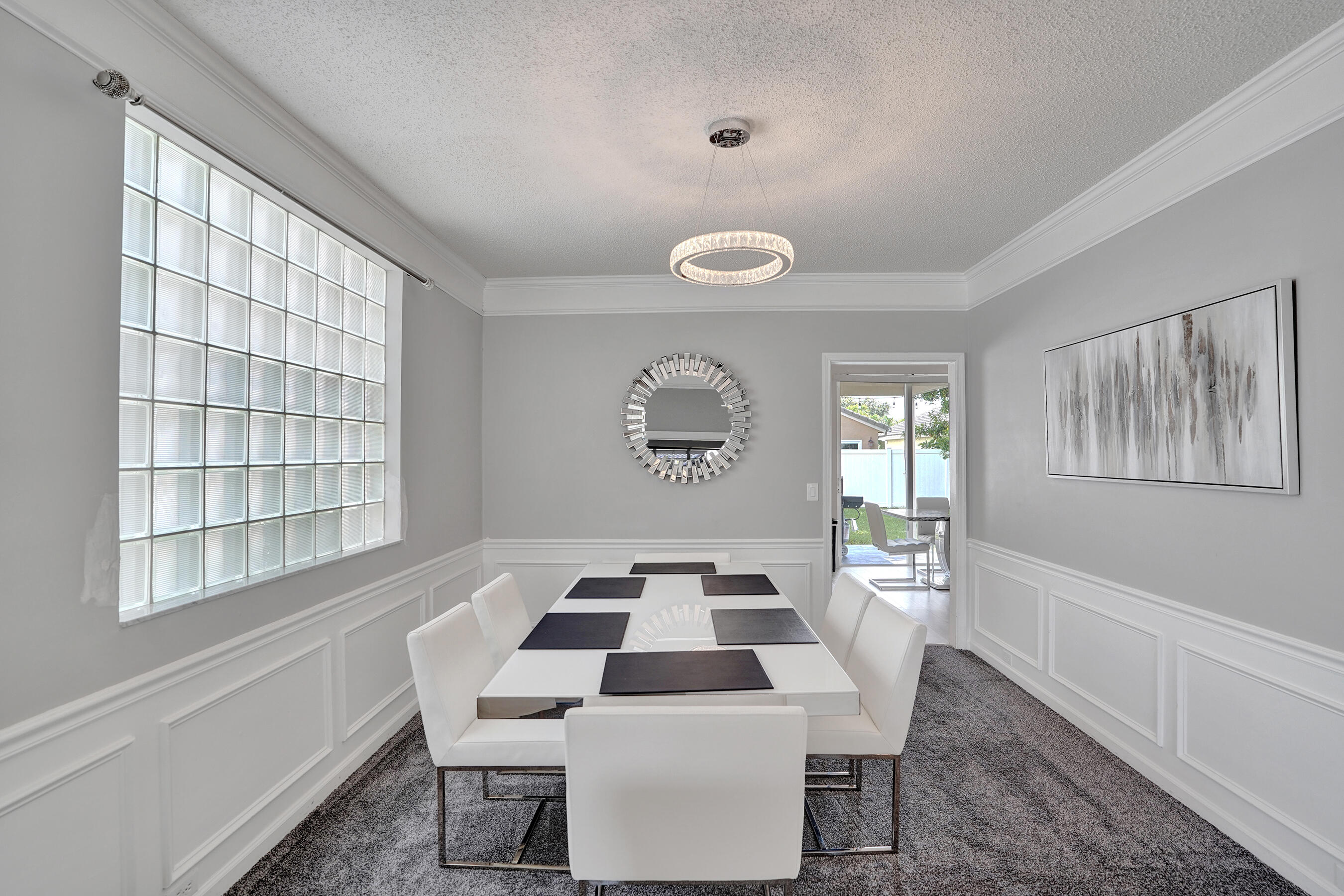 5884 N Plum Bay, Tamarac FL 33321