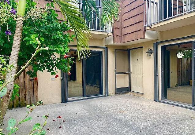 1201 12th, Palm Beach Gardens FL 33418