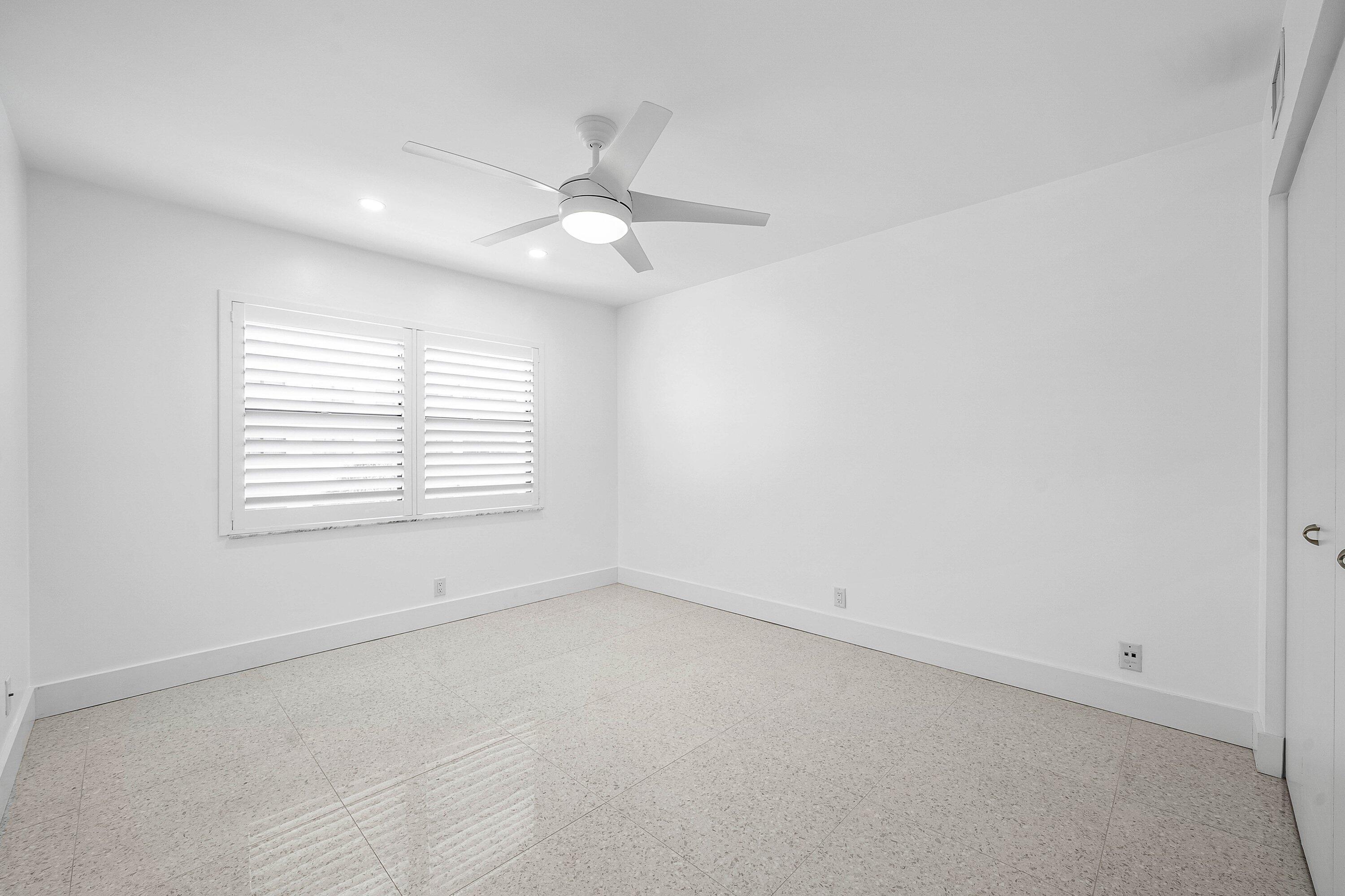 330 SE 20th #408, Deerfield Beach FL 33441