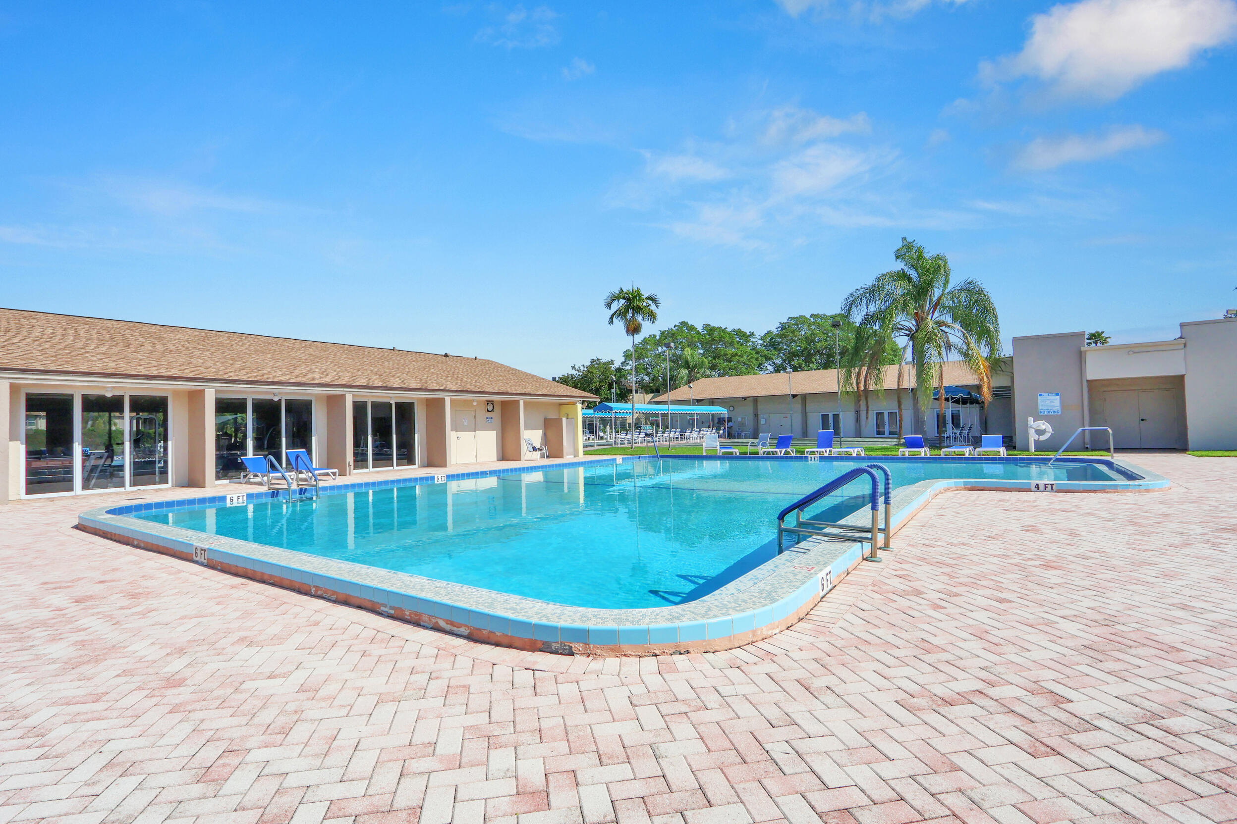 502 Davis #12, Palm Springs FL 33461