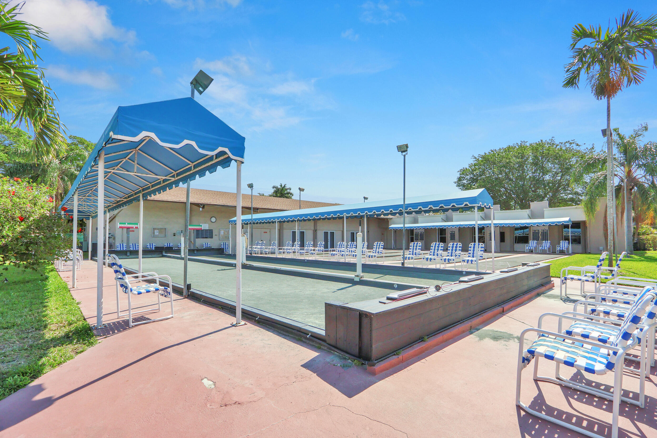 502 Davis #12, Palm Springs FL 33461