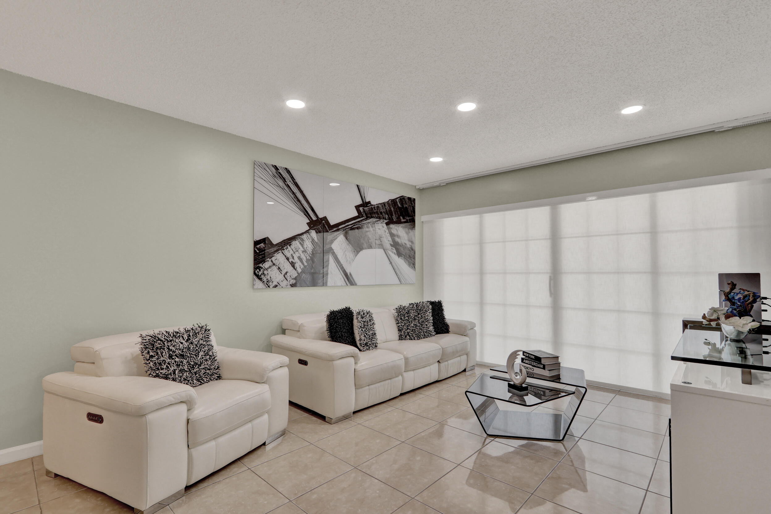 502 Davis #12, Palm Springs FL 33461